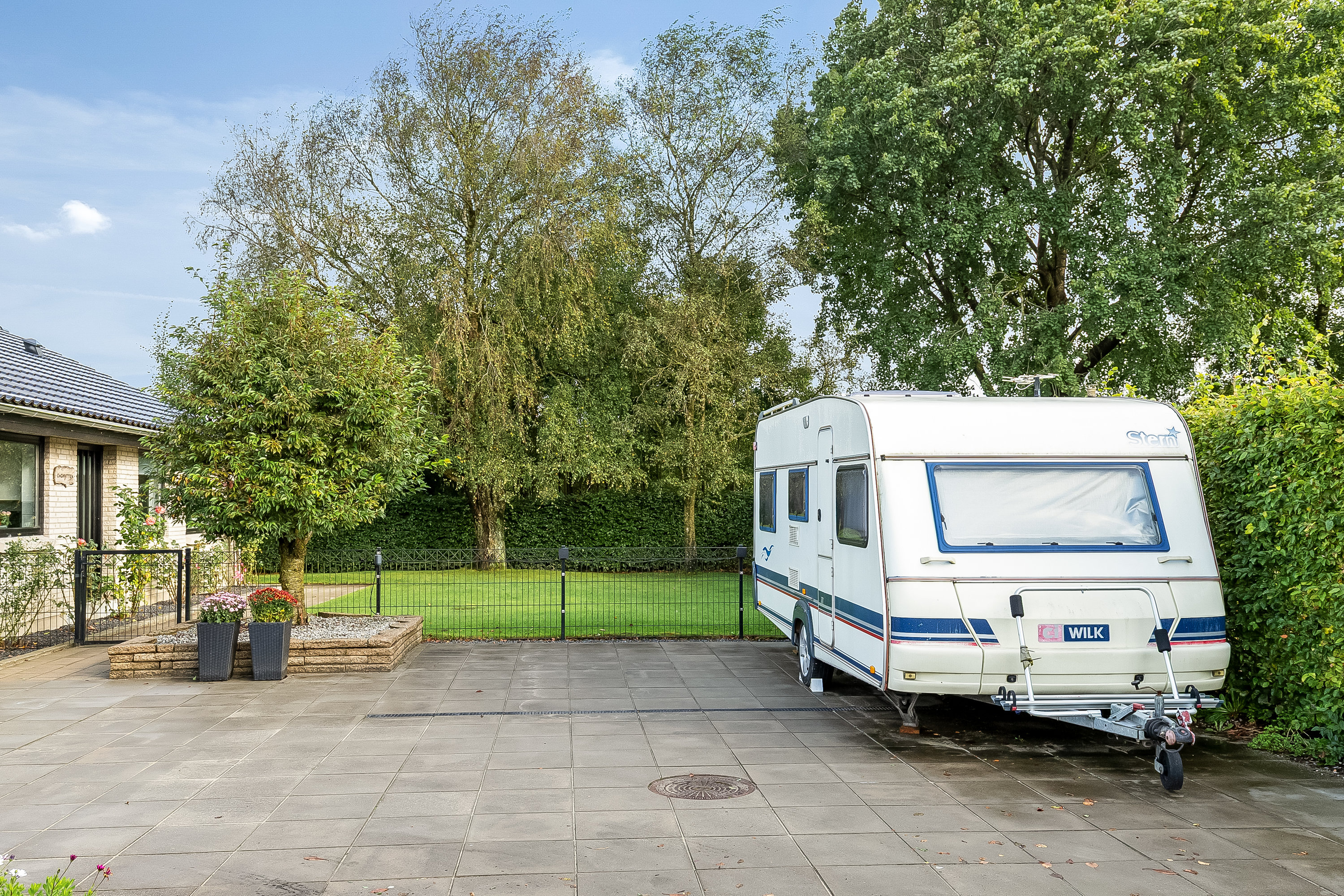 Fremhævet parkeringsplads billede i fuldskærmstilstand. Billede af Højvang Nord 7, 6580 Vamdrup