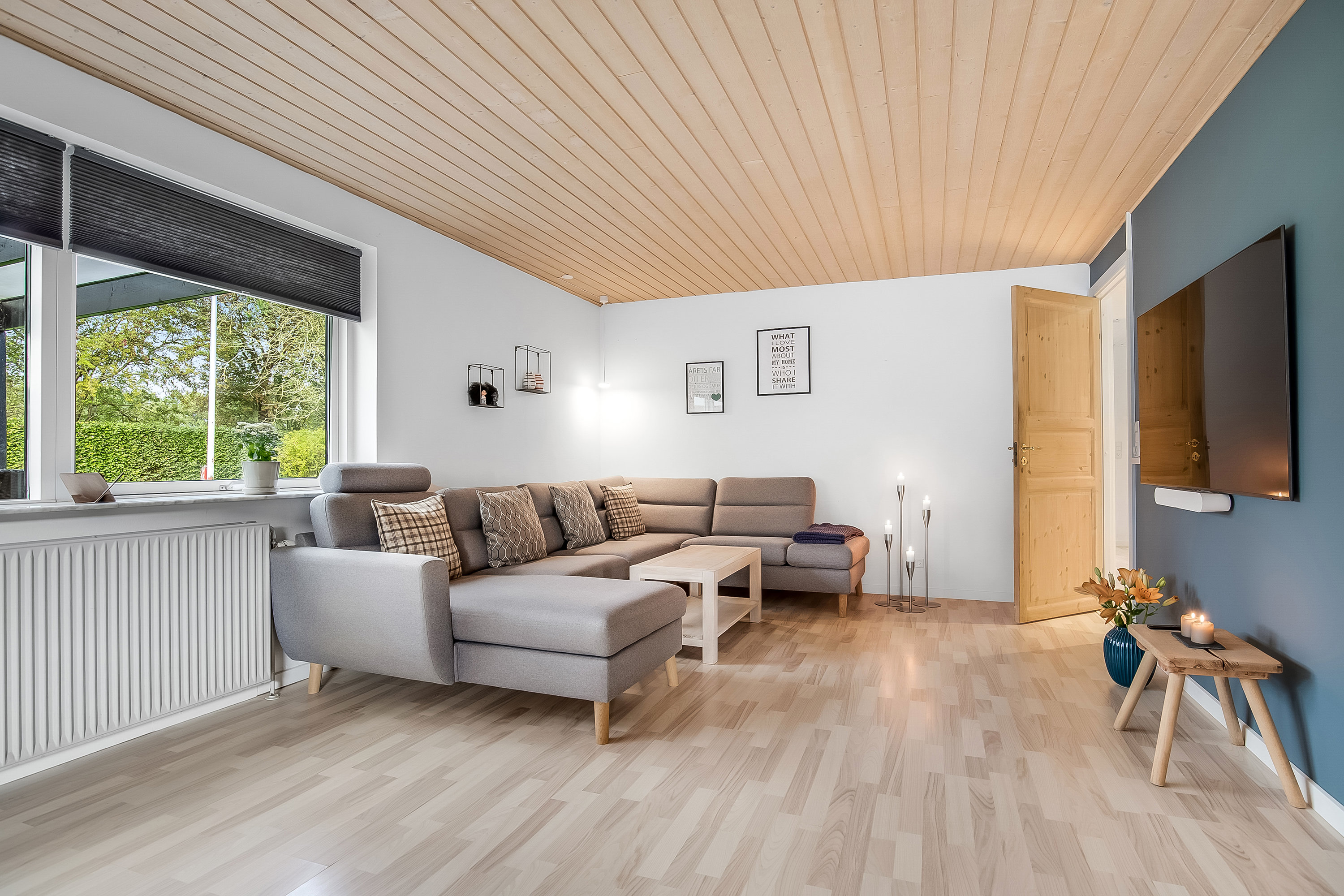 Fremhævet stue billede i fuldskærmstilstand. Billede af Højvang Nord 7, 6580 Vamdrup