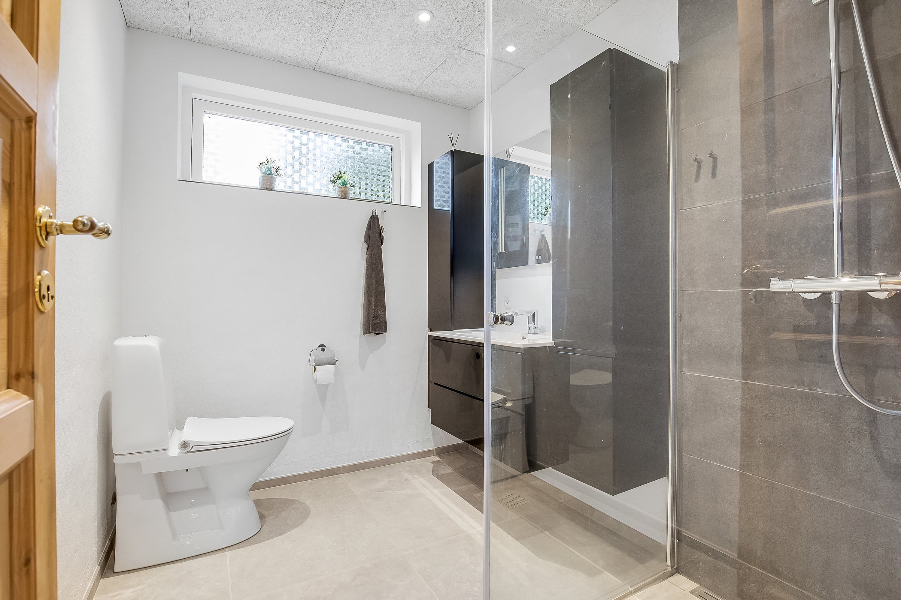 Fremhævet badeværelse billede i fuldskærmstilstand. Billede af Højvang Nord 7, 6580 Vamdrup