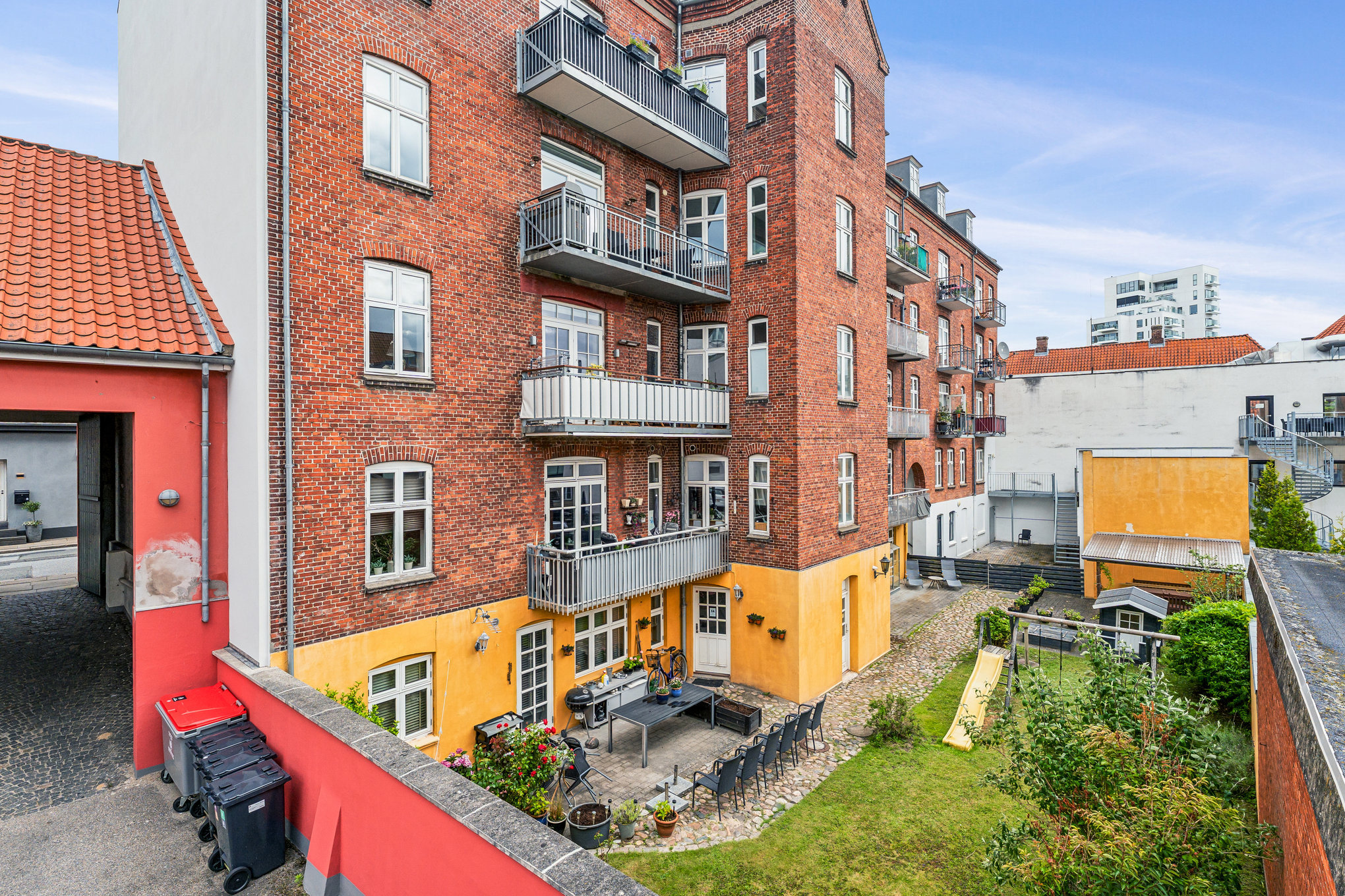 Fremhævet  billede i fuldskærmstilstand. Billede af Lille Voldgade 5, 1. tv., 8900 Randers C