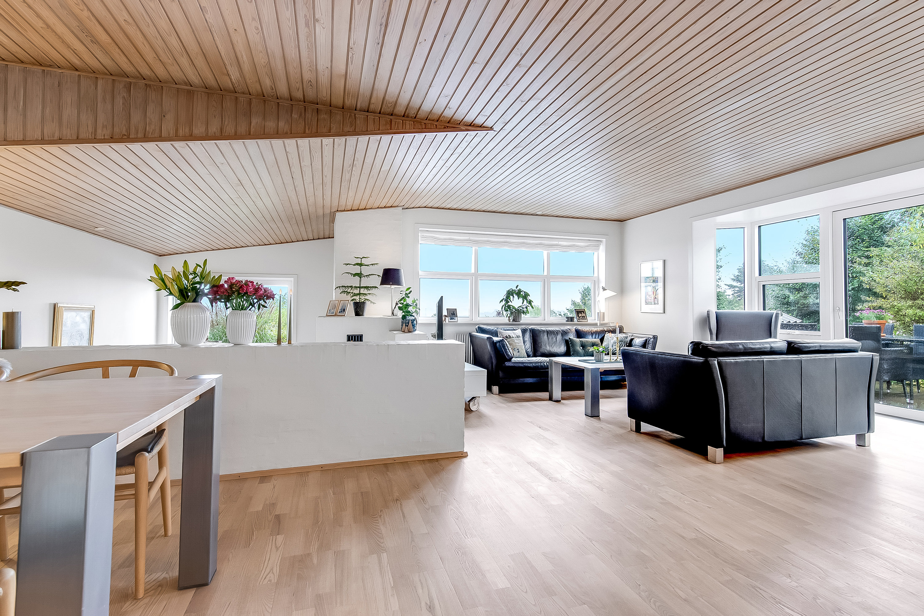 Fremhævet stue billede i fuldskærmstilstand. Billede af Poul Møllers Vej 8, 6000 Kolding