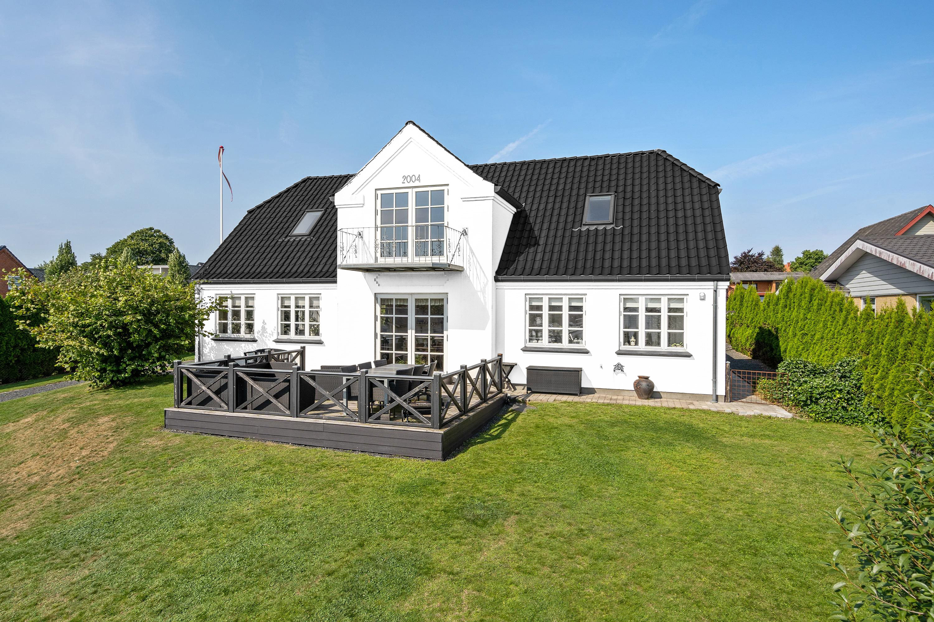 Miniaturebillede 1: facade. Billede af Grønningen 4, 9600 Aars