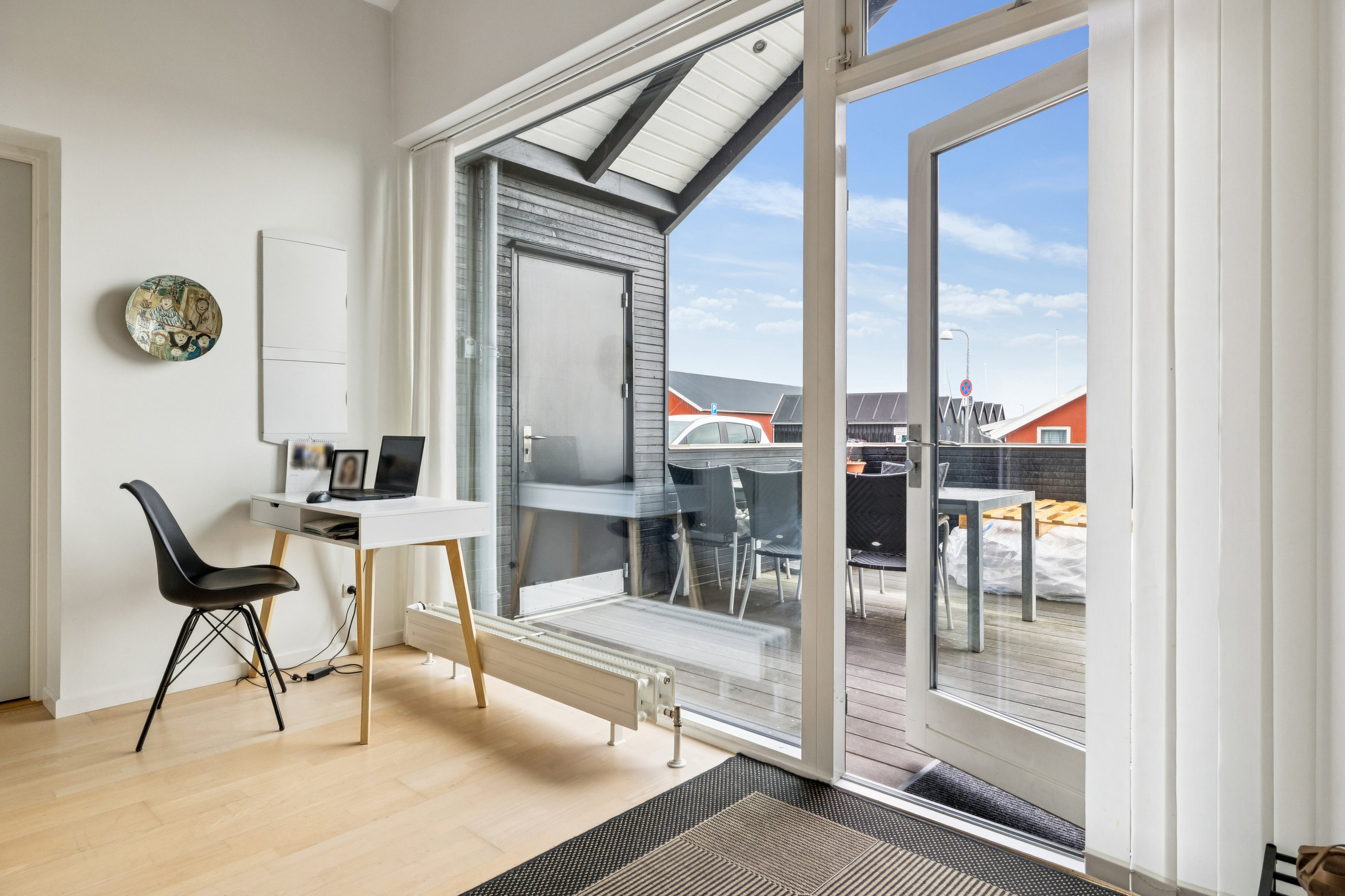 Fremhævet stue billede i fuldskærmstilstand. Billede af Havnen 32, Øster Hurup, 9560 Hadsund