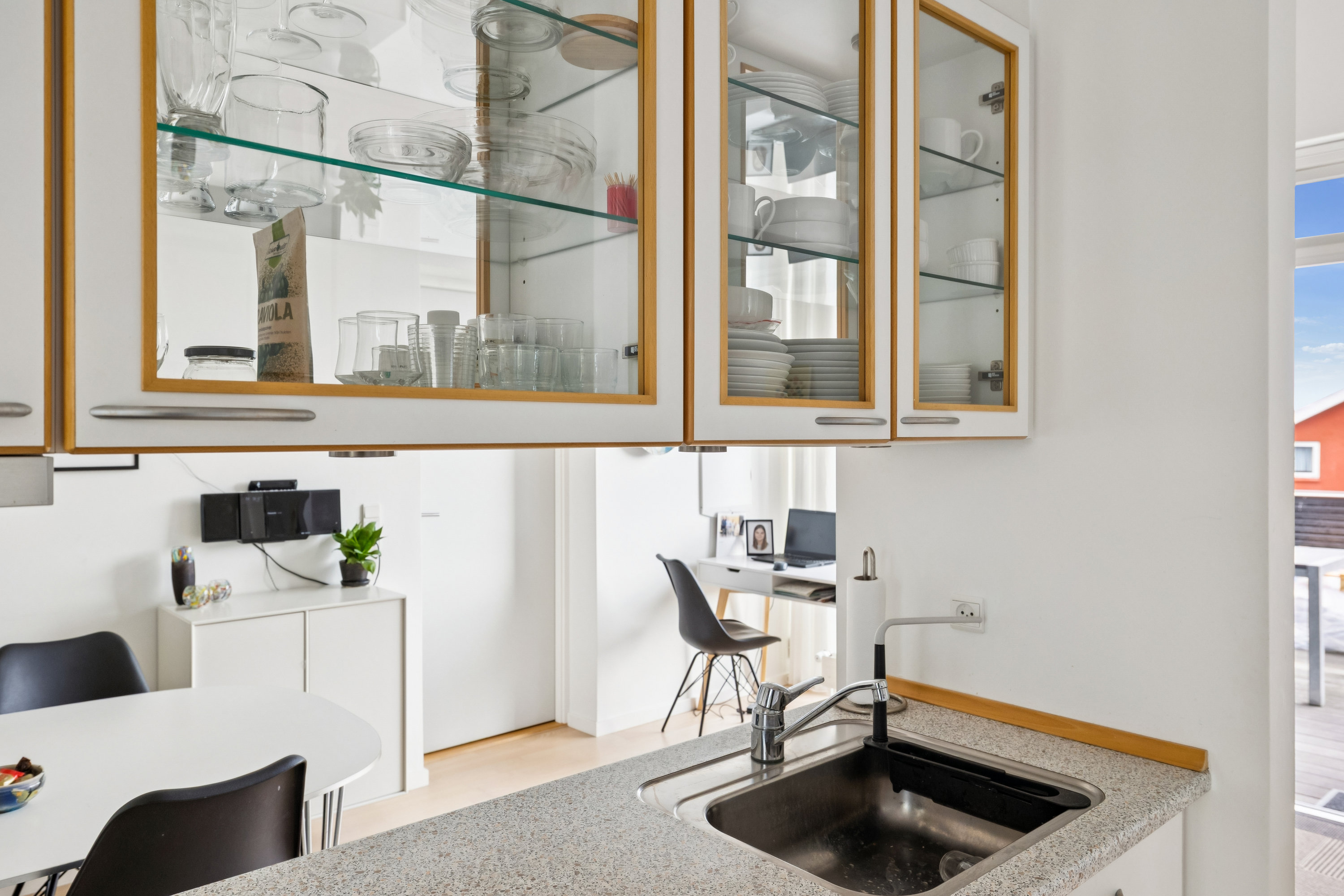 Fremhævet køkken billede i fuldskærmstilstand. Billede af Havnen 32, Øster Hurup, 9560 Hadsund