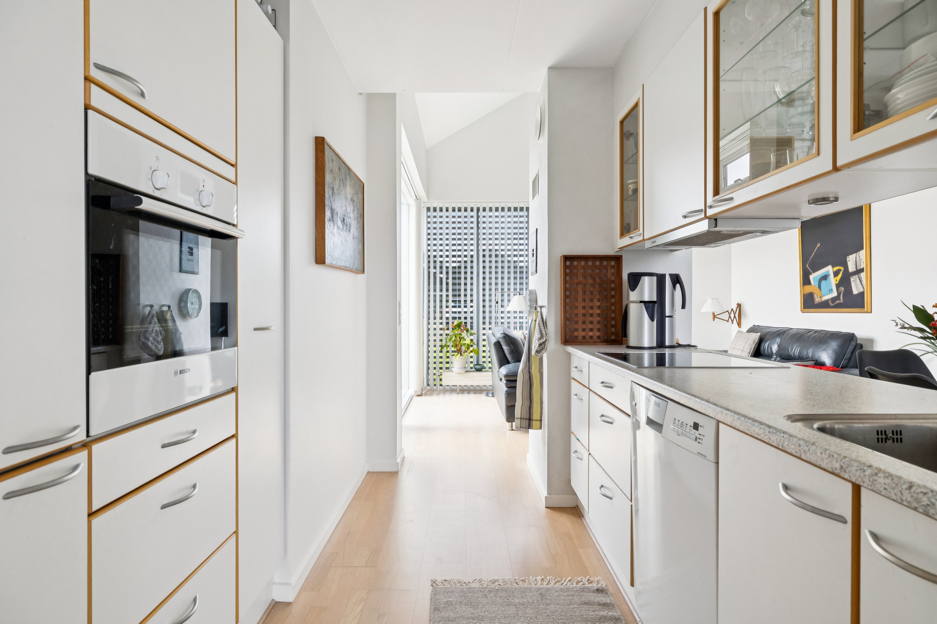 Fremhævet køkken billede i fuldskærmstilstand. Billede af Havnen 32, Øster Hurup, 9560 Hadsund