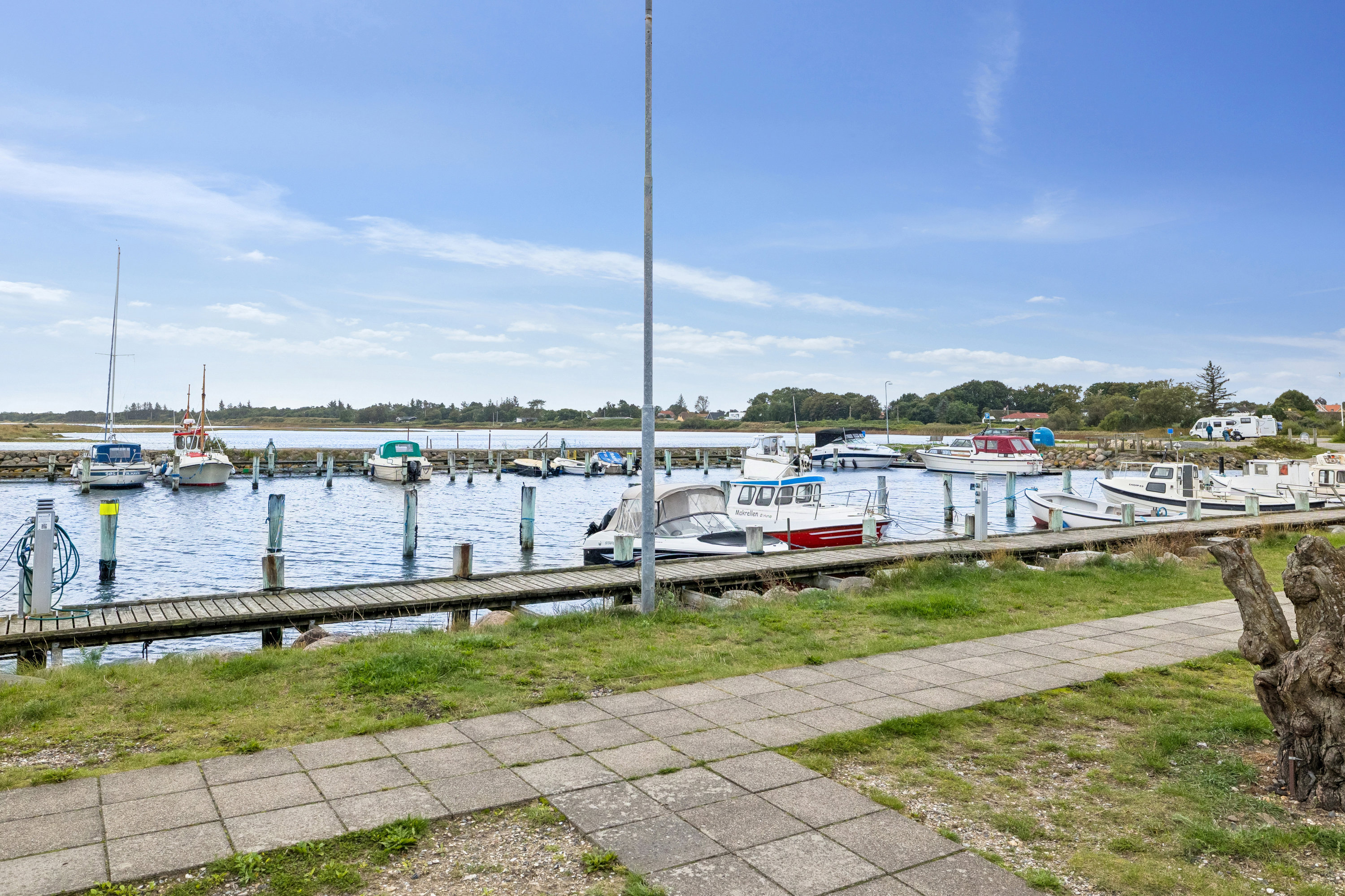 Fremhævet omgivelser billede i fuldskærmstilstand. Billede af Havnen 32, Øster Hurup, 9560 Hadsund