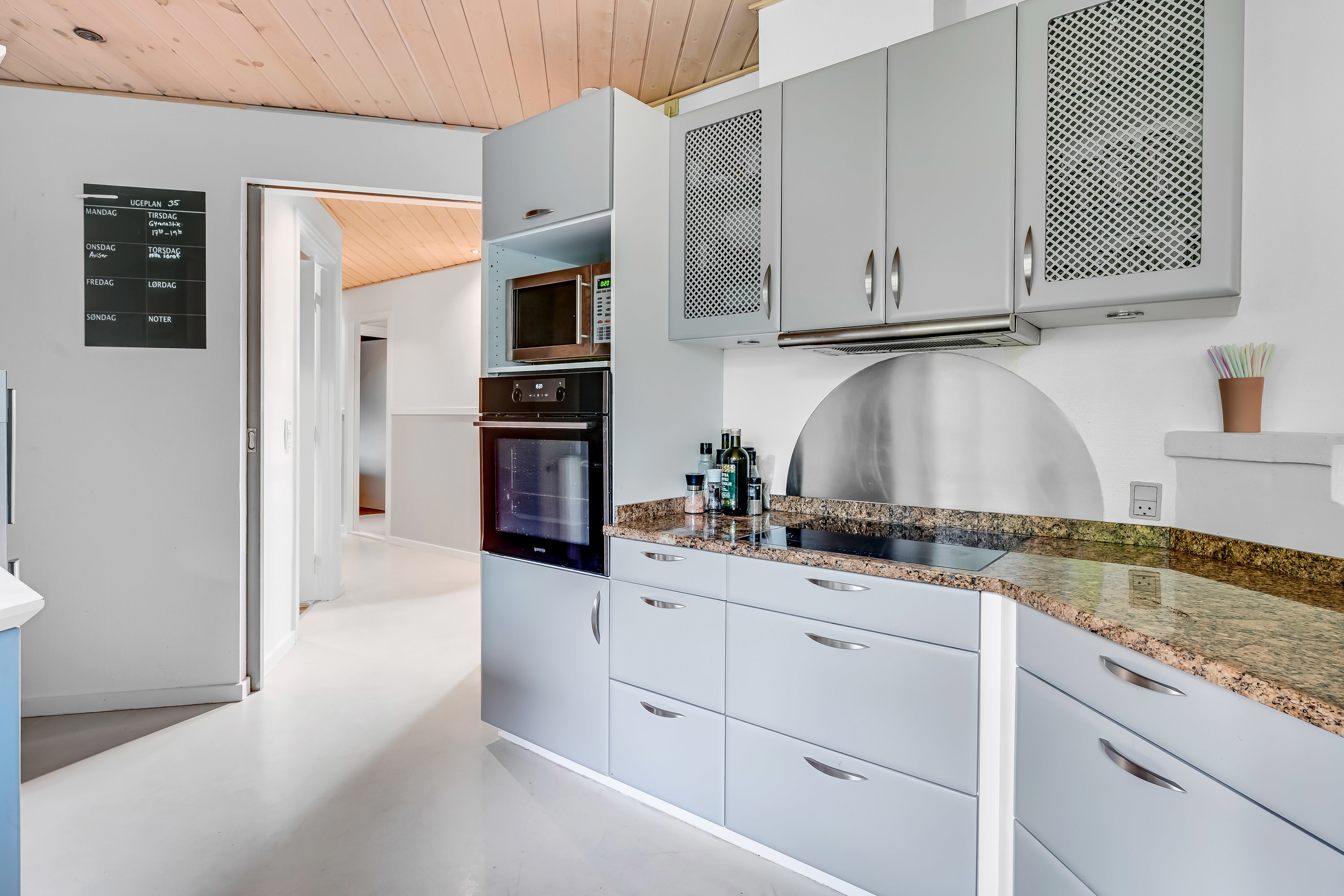 Fremhævet køkken billede i fuldskærmstilstand. Billede af Huginsvej 3, 7200 Grindsted