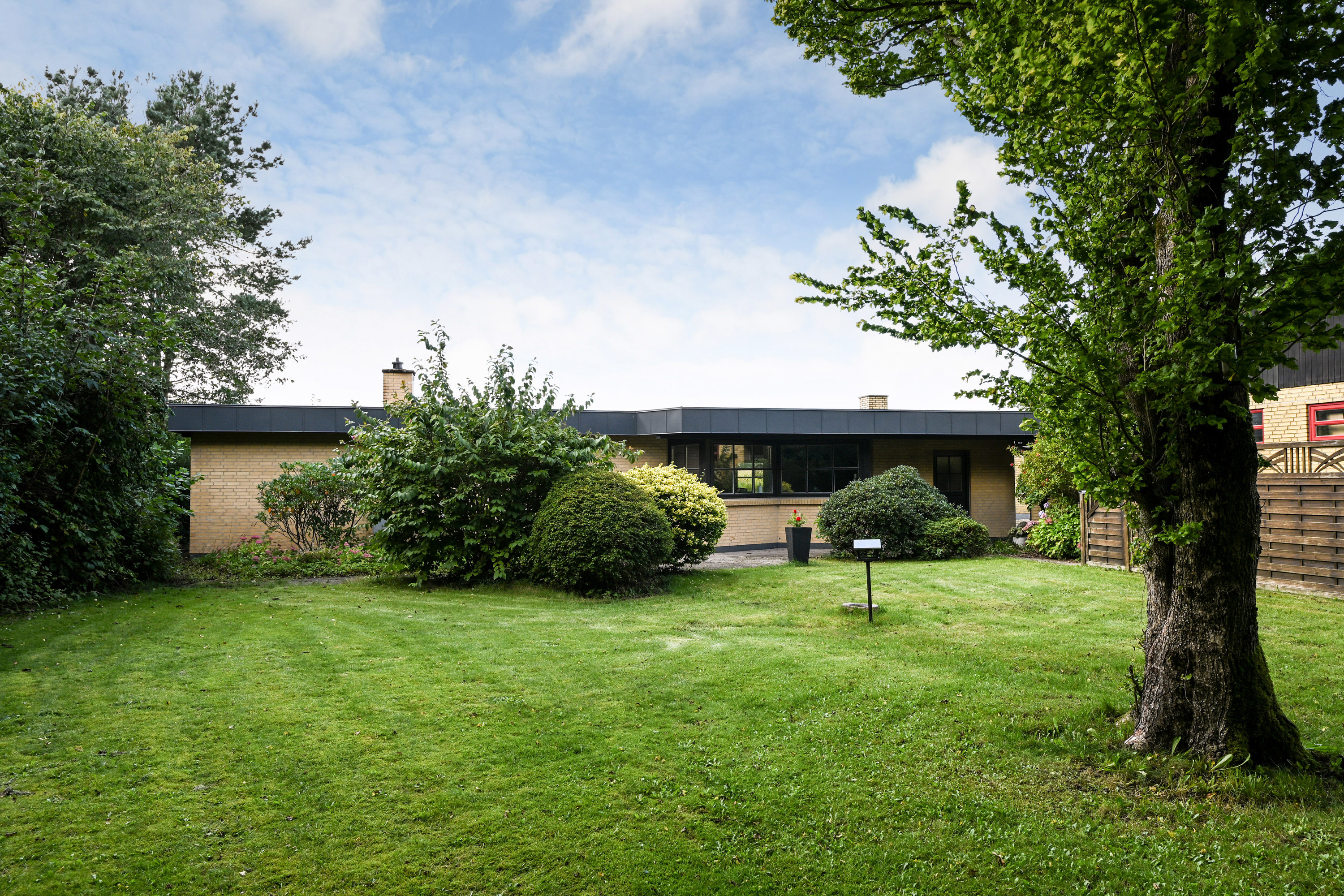 Fremhævet have billede i fuldskærmstilstand. Billede af Huginsvej 3, 7200 Grindsted