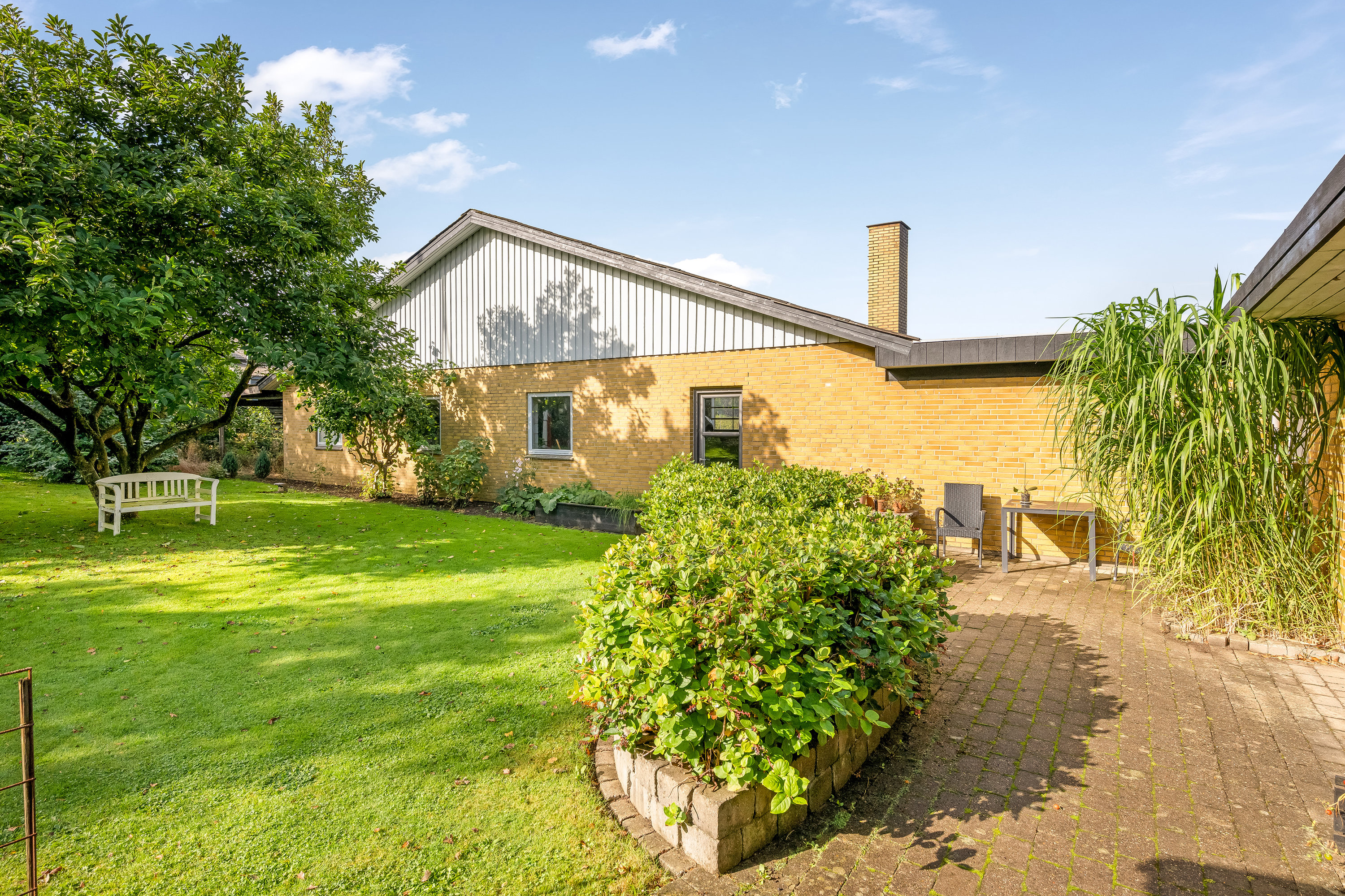 Fremhævet facade  billede i fuldskærmstilstand. Billede af Ørnhøjvej 12, Grønbjerg, 6971 Spjald