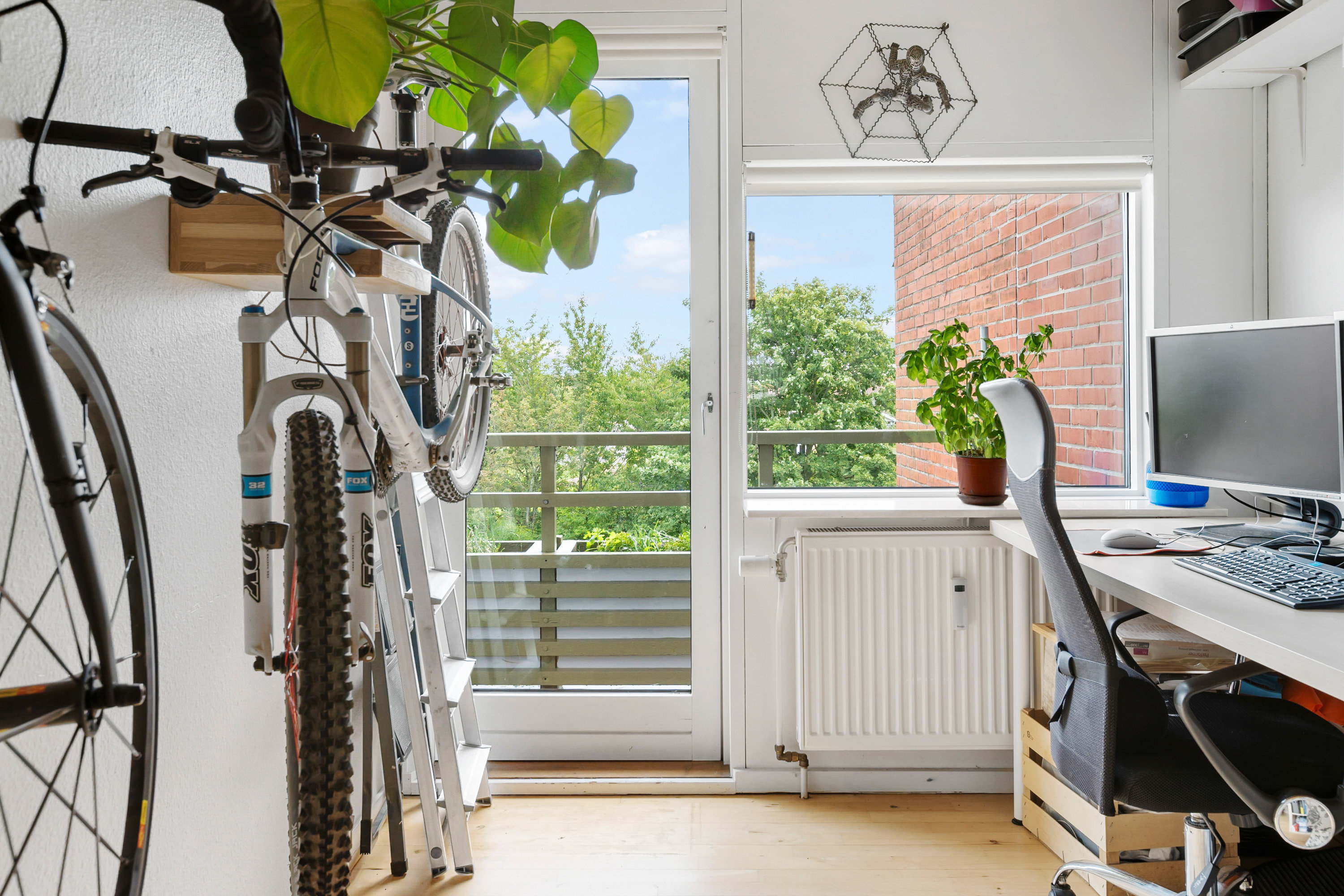 Fremhævet køkken billede i fuldskærmstilstand. Billede af Blommevangen 8, 2. tv., Smørumnedre, 2765 Smørum