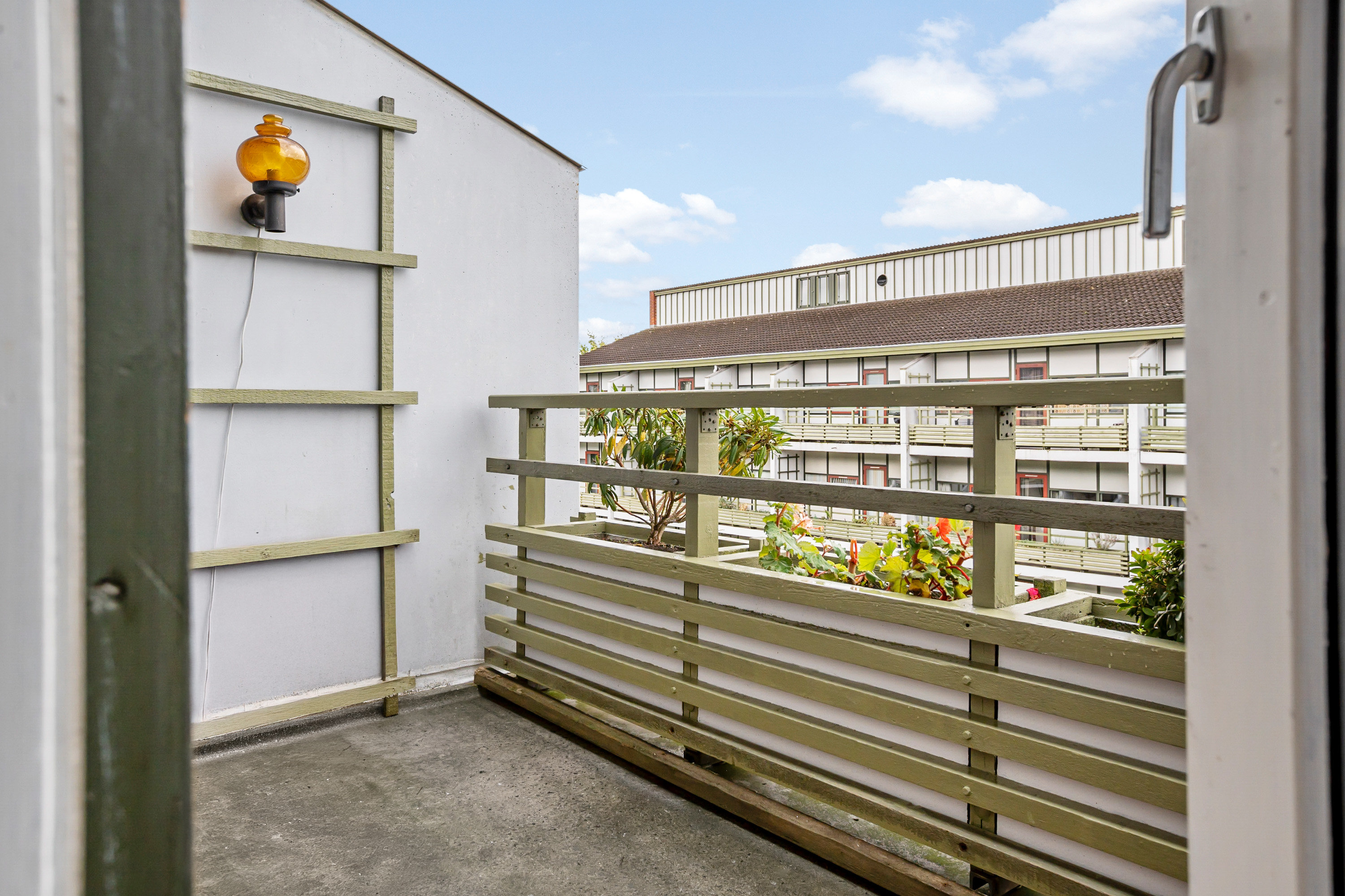 Fremhævet altan billede i fuldskærmstilstand. Billede af Blommevangen 8, 2. tv., Smørumnedre, 2765 Smørum