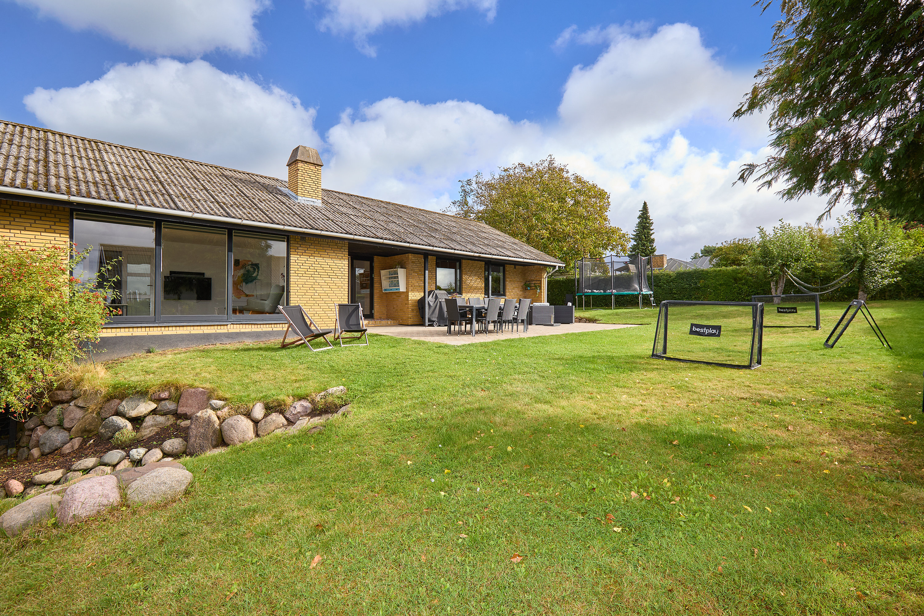 Fremhævet ejendommen billede i fuldskærmstilstand. Billede af Resedavej 3, 3600 Frederikssund