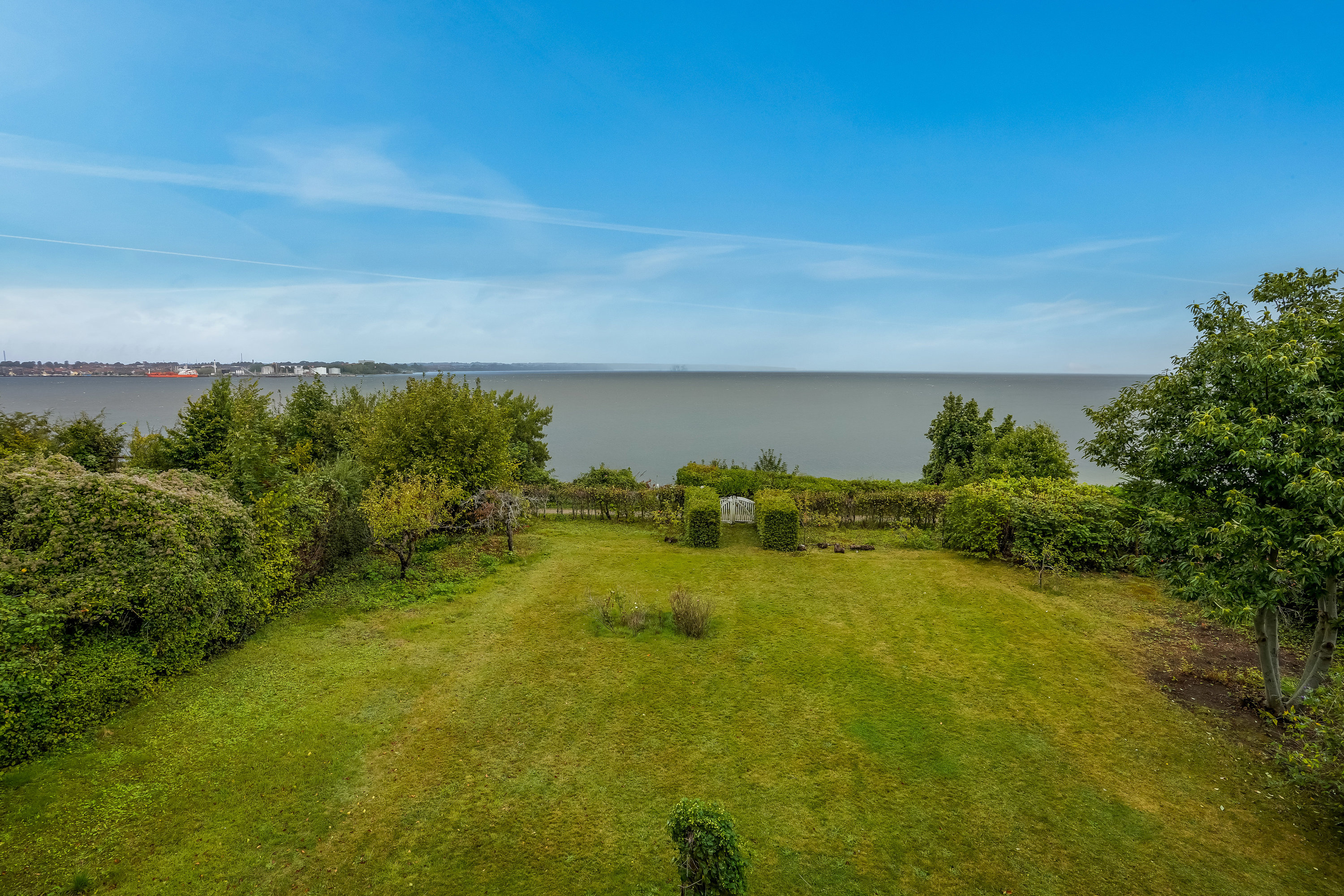 Fremhævet have billede i fuldskærmstilstand. Billede af Nørre Alle 43, Strib, 5500 Middelfart