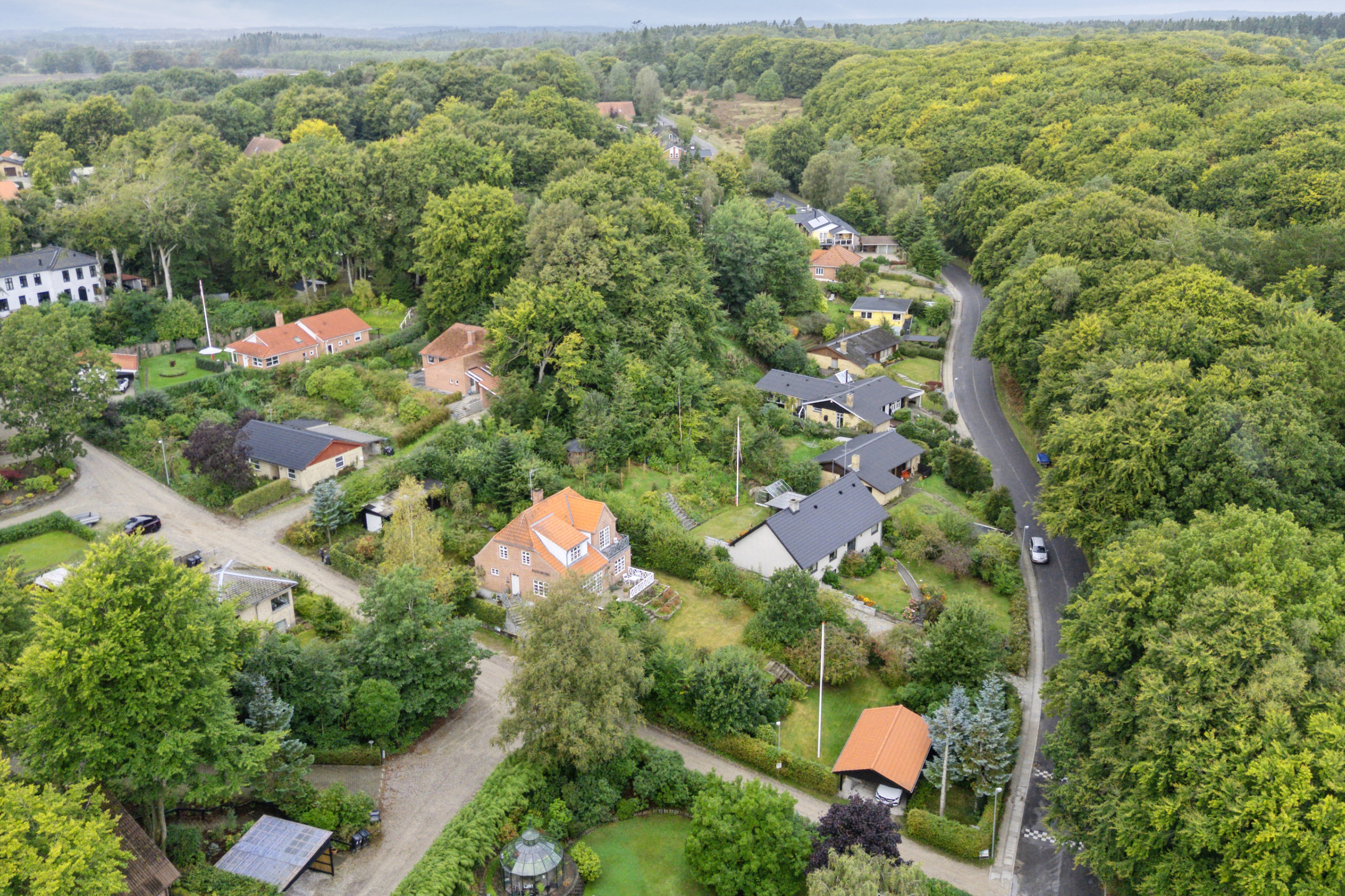 Fremhævet luftfoto billede i fuldskærmstilstand. Billede af Fuglebakken 2, 9560 Hadsund