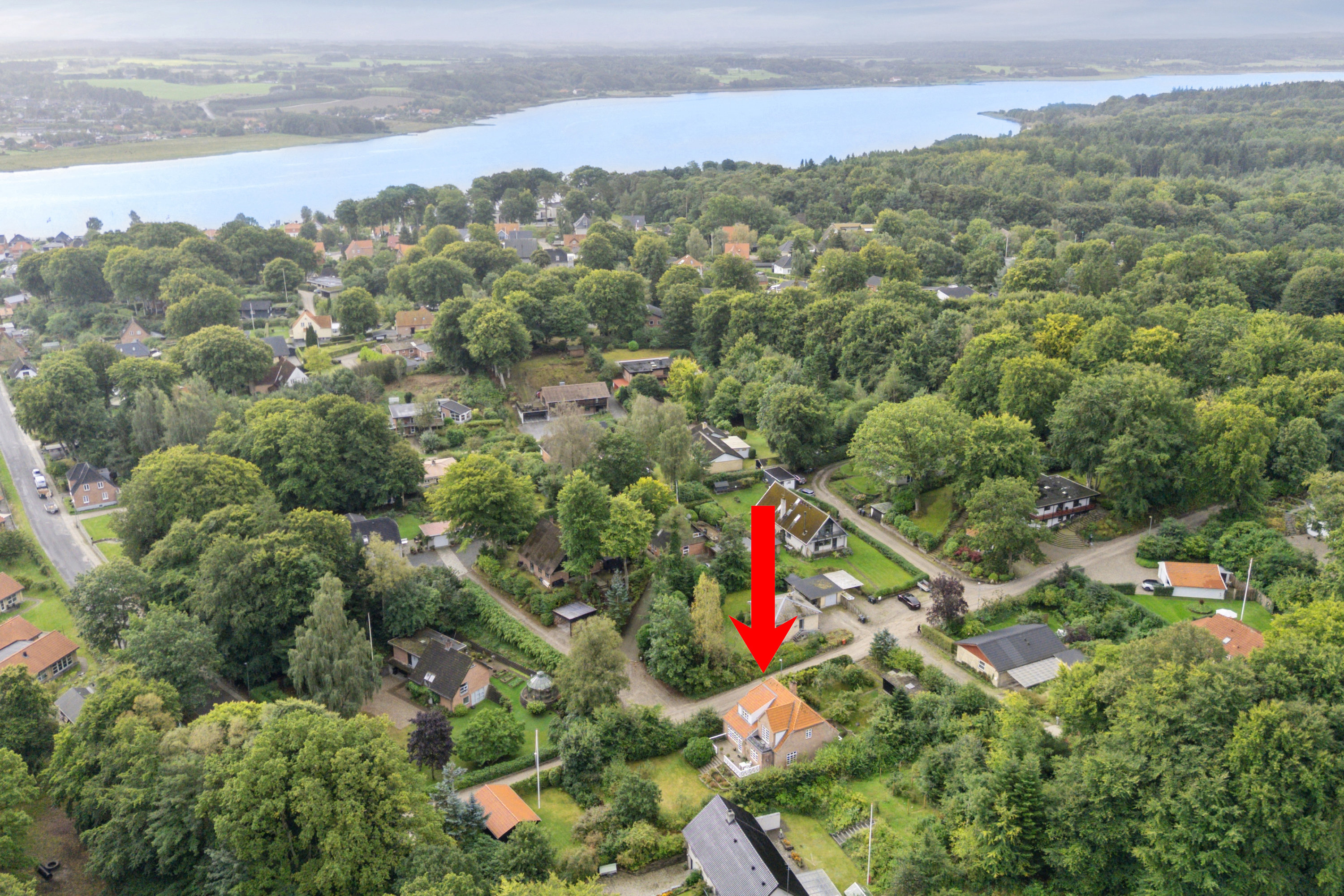 Fremhævet luftfoto billede i fuldskærmstilstand. Billede af Fuglebakken 2, 9560 Hadsund