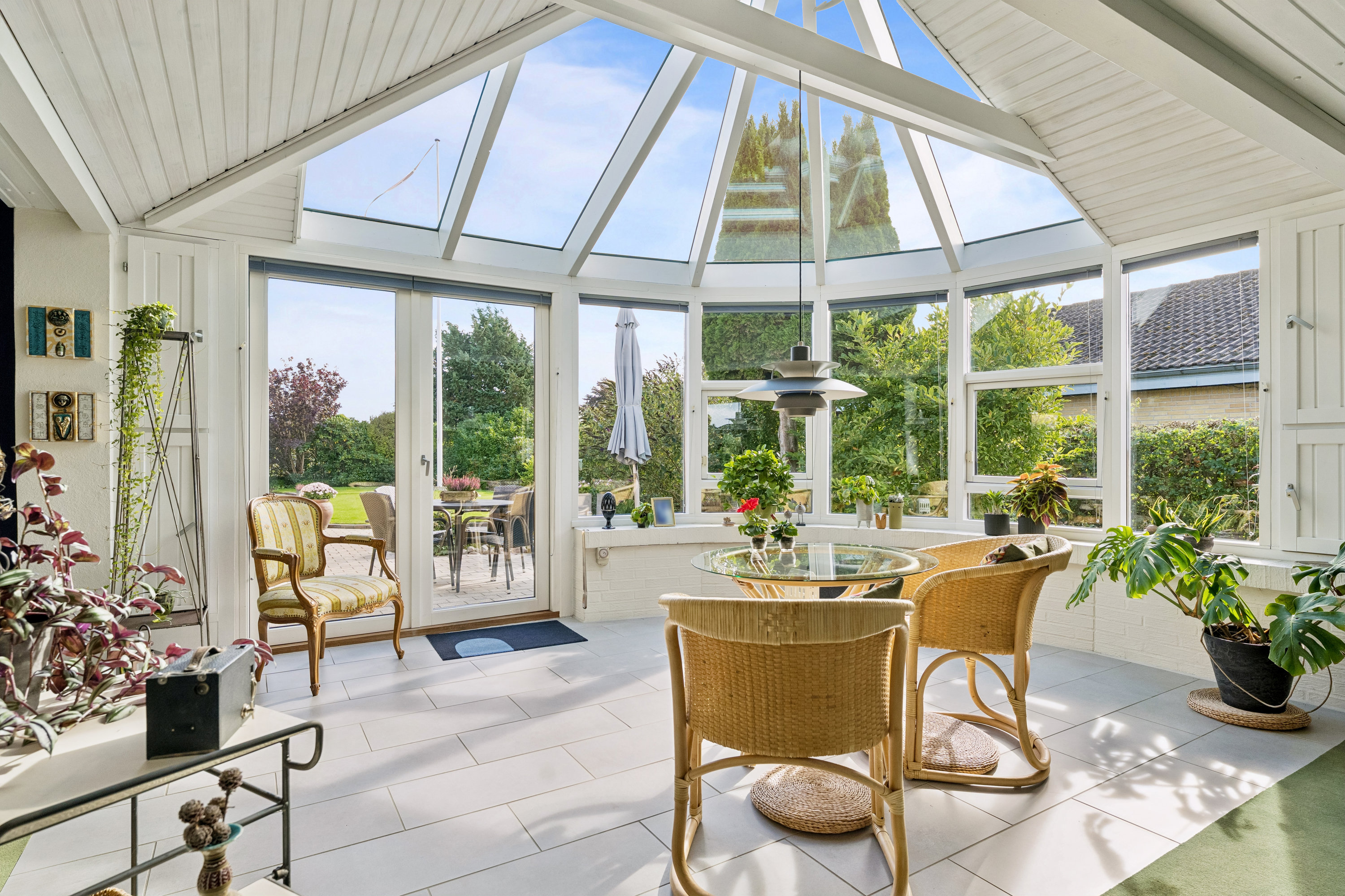 Fremhævet udestue billede i fuldskærmstilstand. Billede af Demstrupvej 43, 8930 Randers NØ