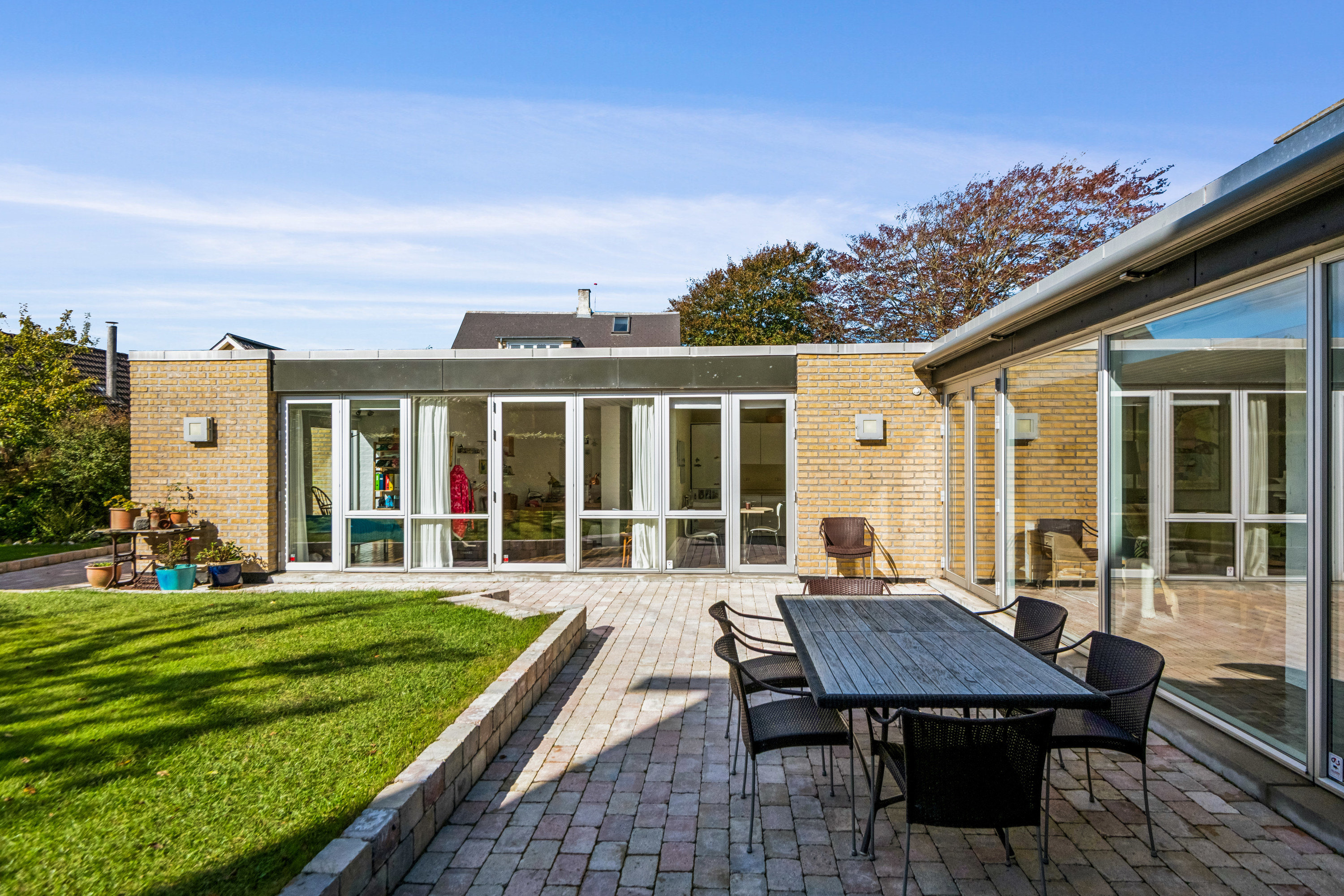 Fremhævet ejendom 1 billede i fuldskærmstilstand. Billede af Anne Maries Vej 24, 9000 Aalborg