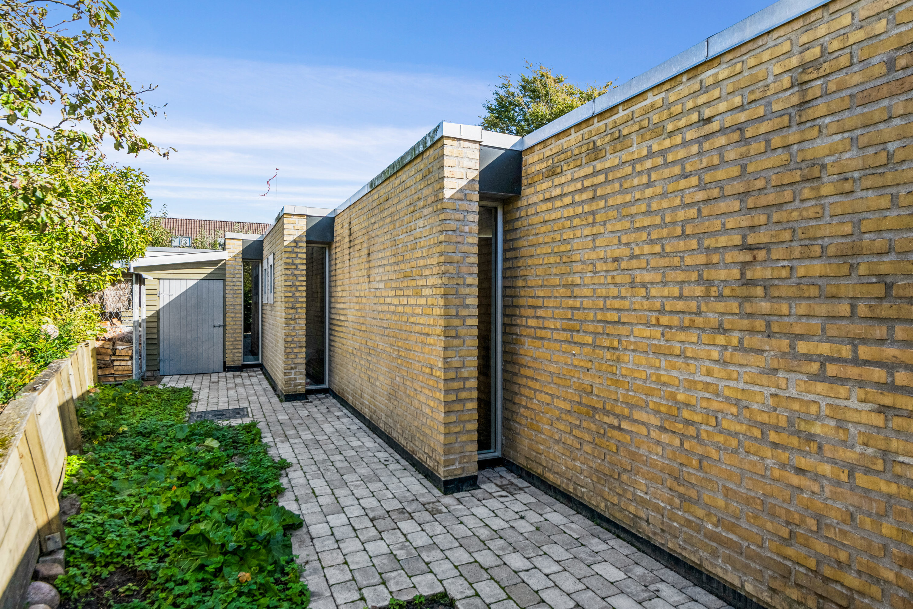 Fremhævet ejendom 1 billede i fuldskærmstilstand. Billede af Anne Maries Vej 24, 9000 Aalborg