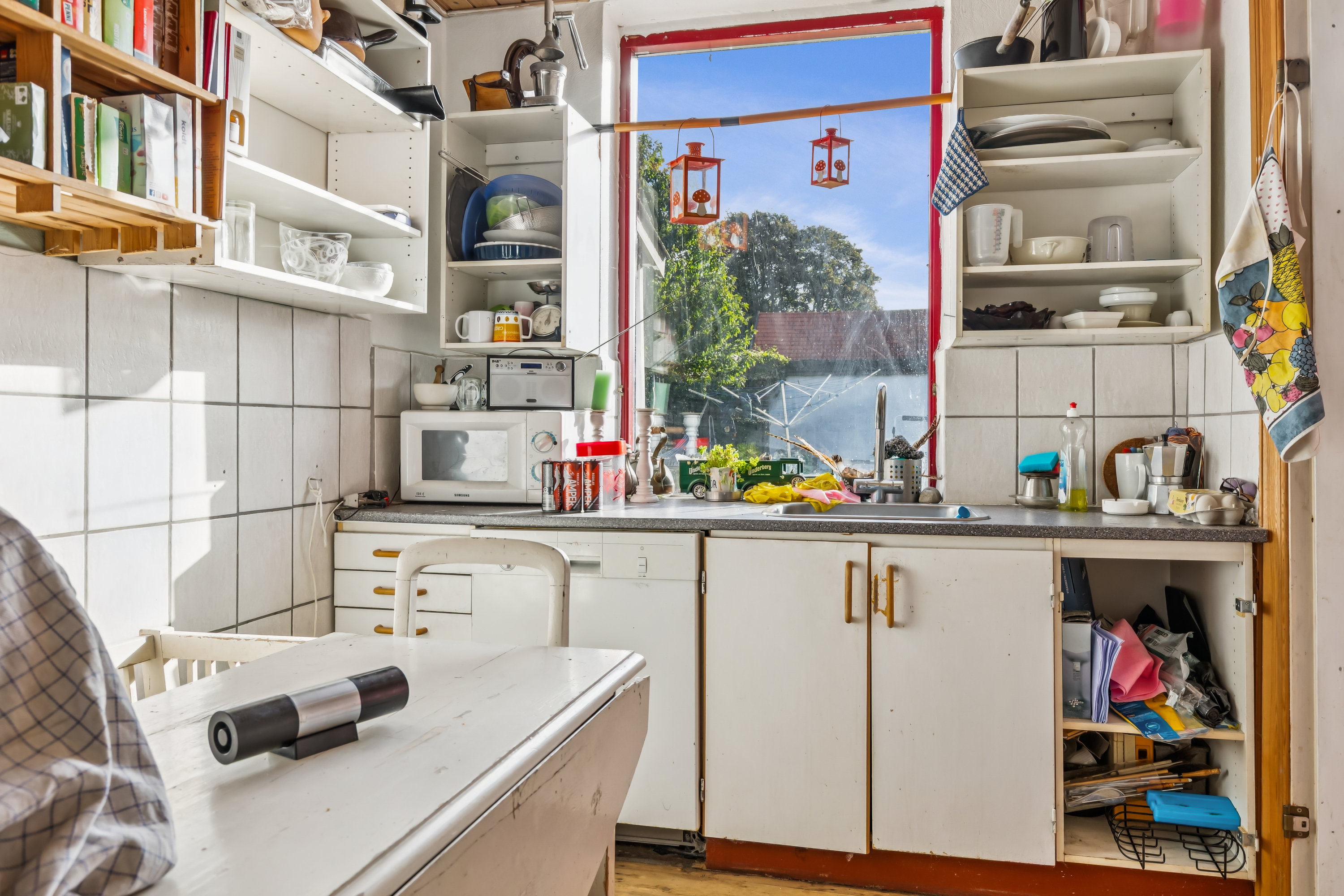 Fremhævet køkken billede i fuldskærmstilstand. Billede af Hovedgaden 50, 4440 Mørkøv