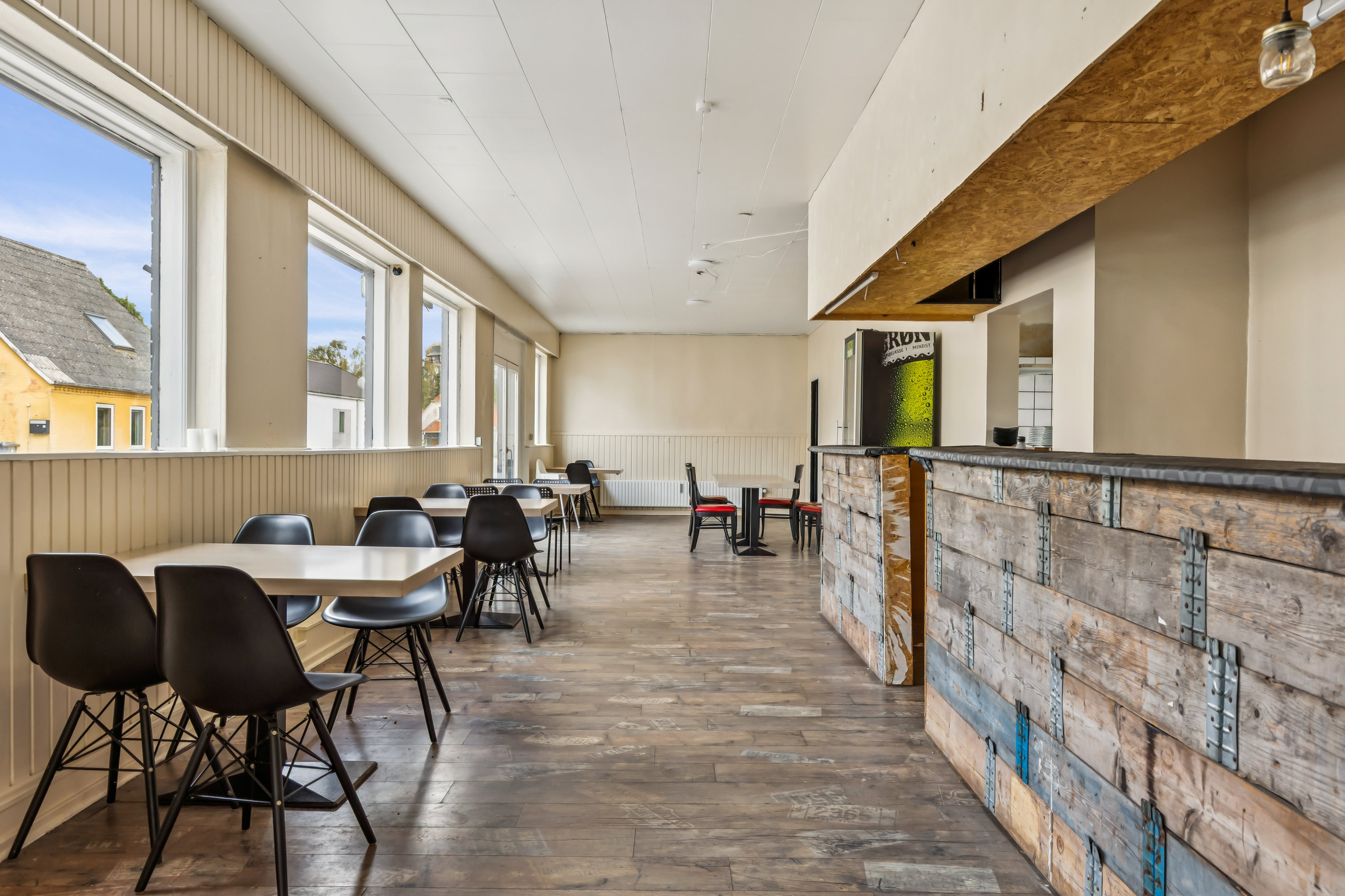 Fremhævet restaurant billede i fuldskærmstilstand. Billede af Hovedgaden 50, 4440 Mørkøv