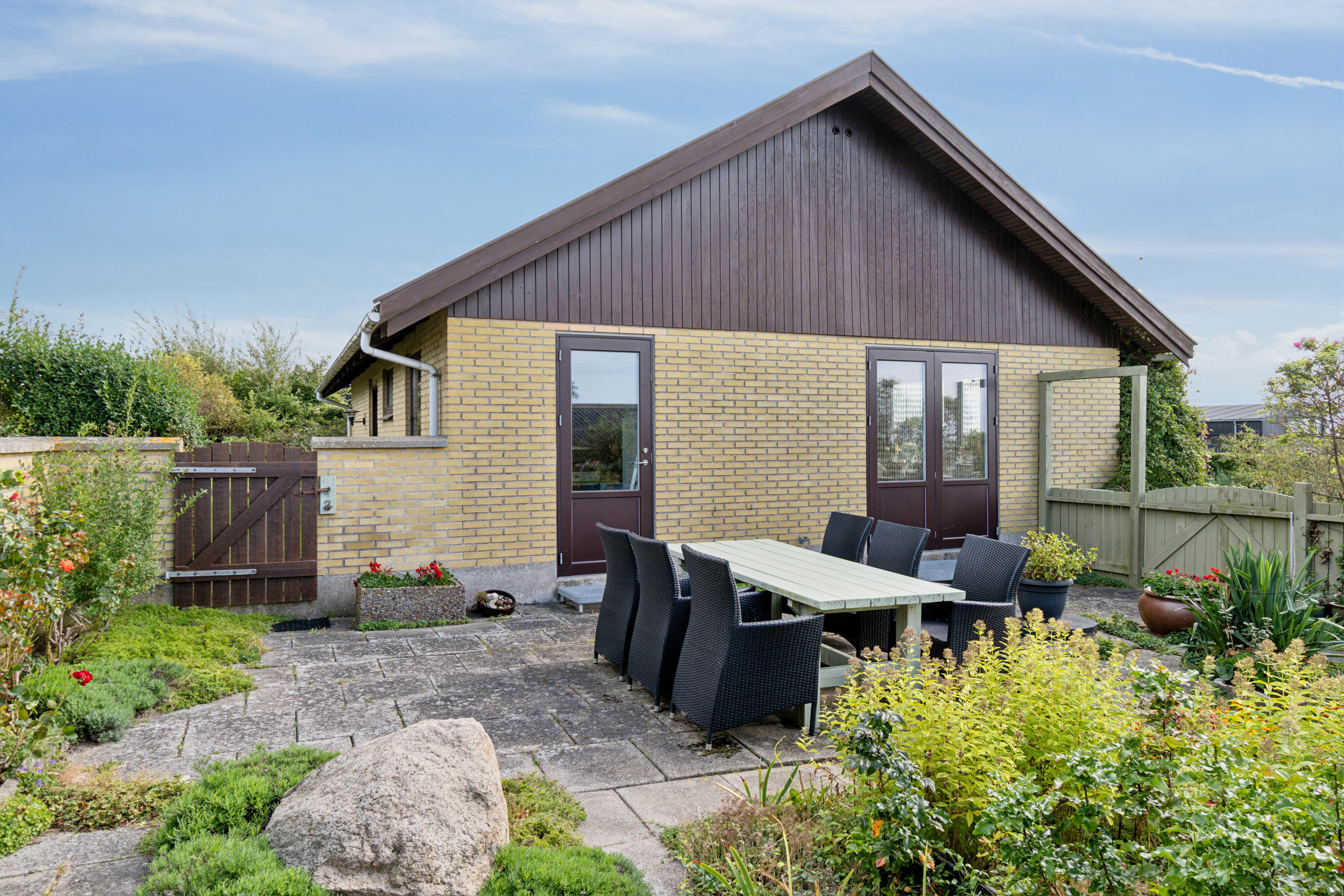 Fremhævet terrasse billede i fuldskærmstilstand. Billede af Bakkedraget 14, Drøsselbjerg Strand, 4200 Slagelse