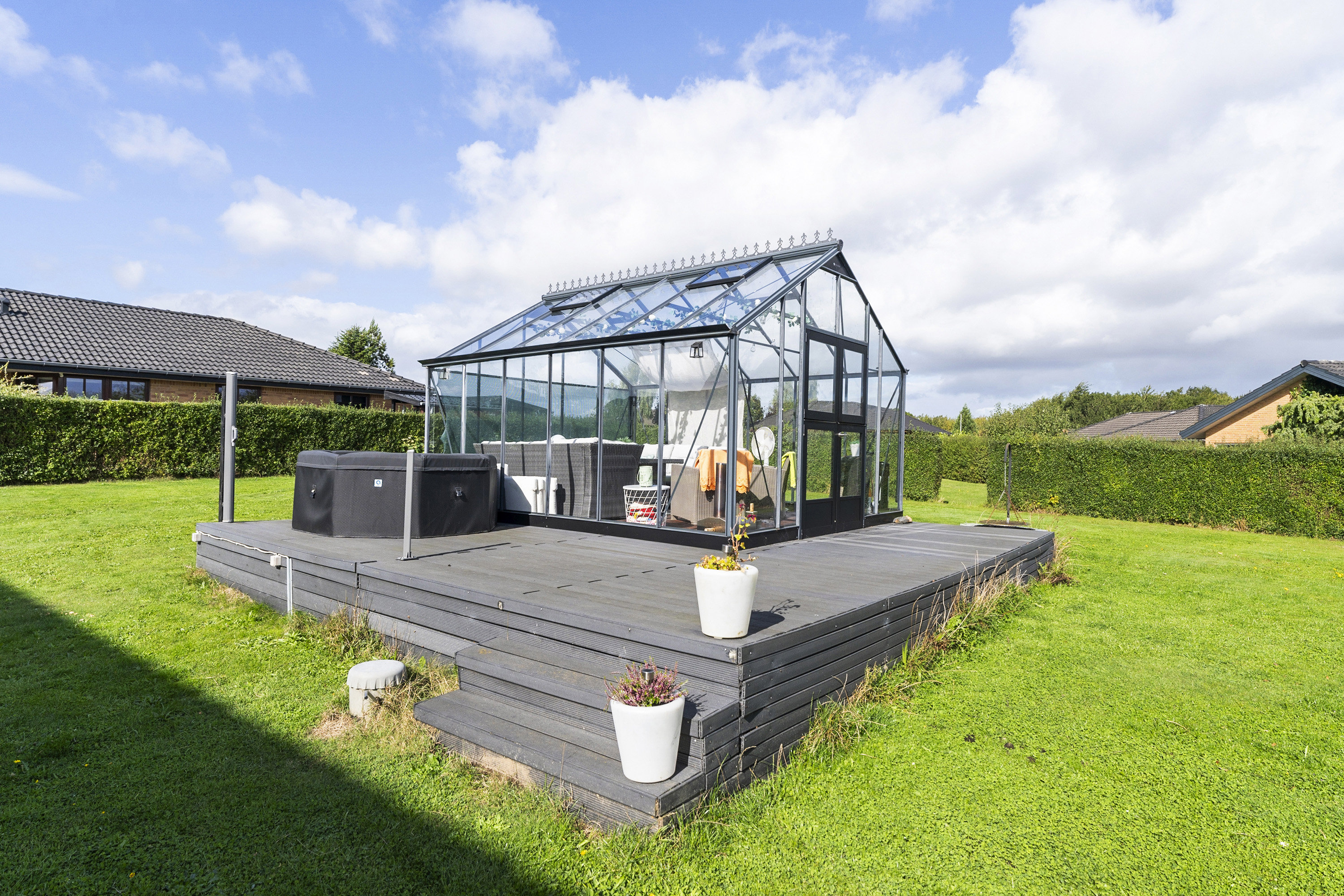 Fremhævet ejendommen billede i fuldskærmstilstand. Billede af Rosenvænget 41, Klakring, 7130 Juelsminde