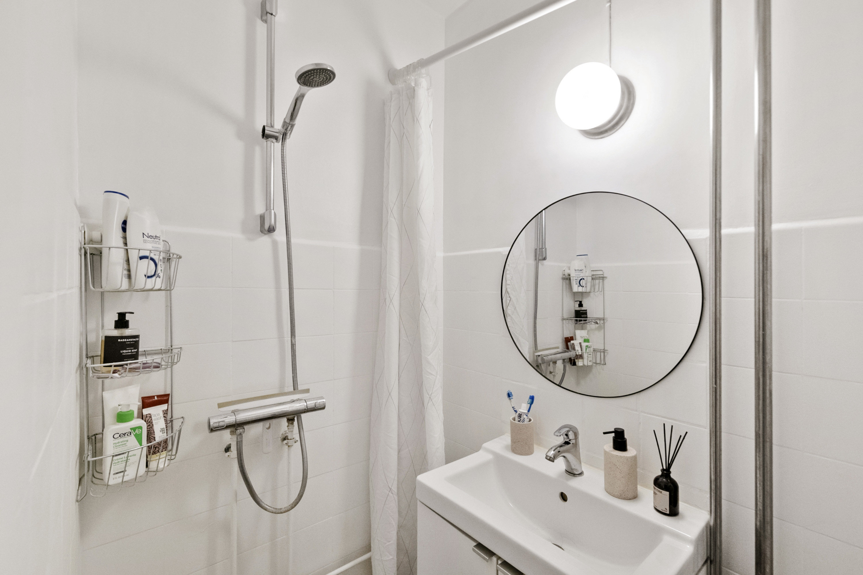 Fremhævet badeværelse billede i fuldskærmstilstand. Billede af Jordbrovej 25, st.. 2., 8200 Aarhus N