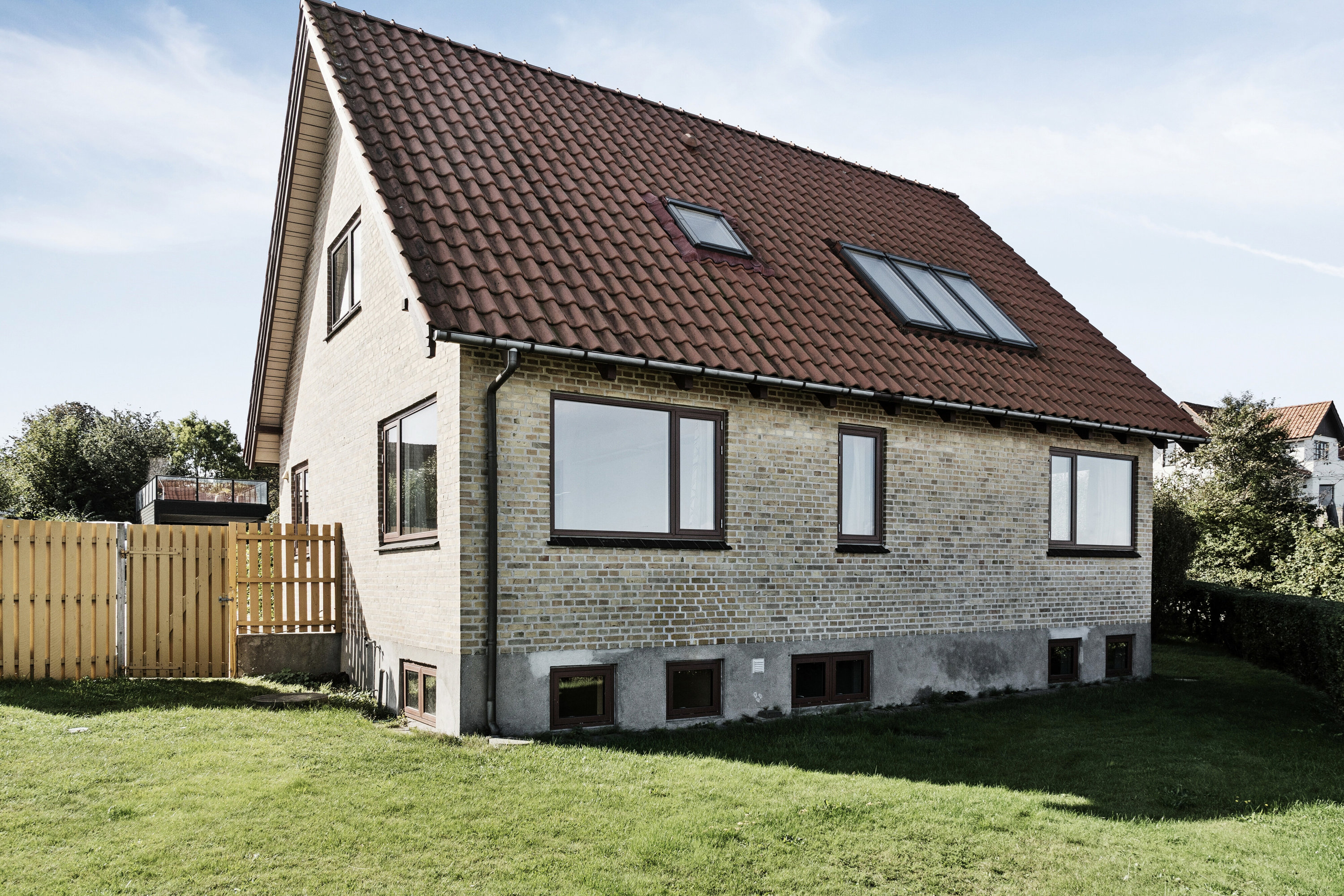 Fremhævet set fra haven billede i fuldskærmstilstand. Billede af Willemoesvej 1, Havnebyen, 4583 Sjællands Odde