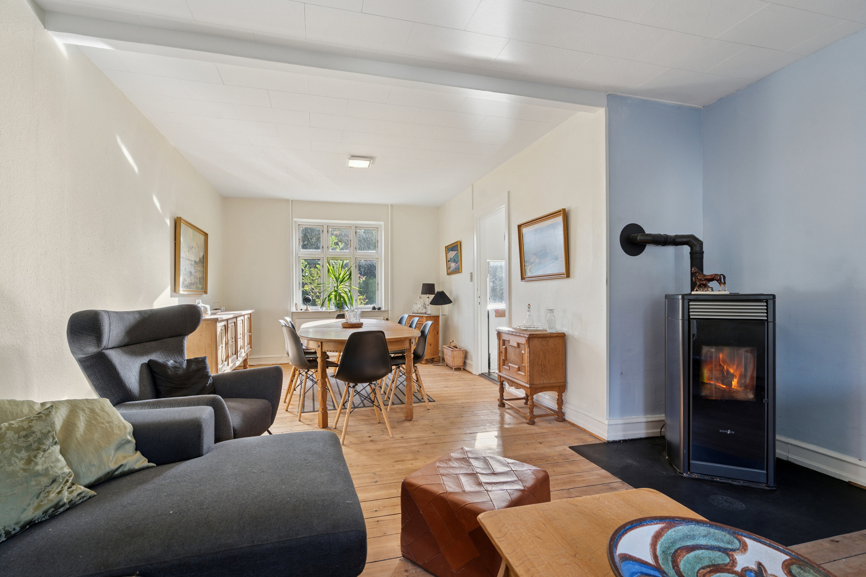 Fremhævet stue billede i fuldskærmstilstand. Billede af Pavegyden 24, 5771 Stenstrup