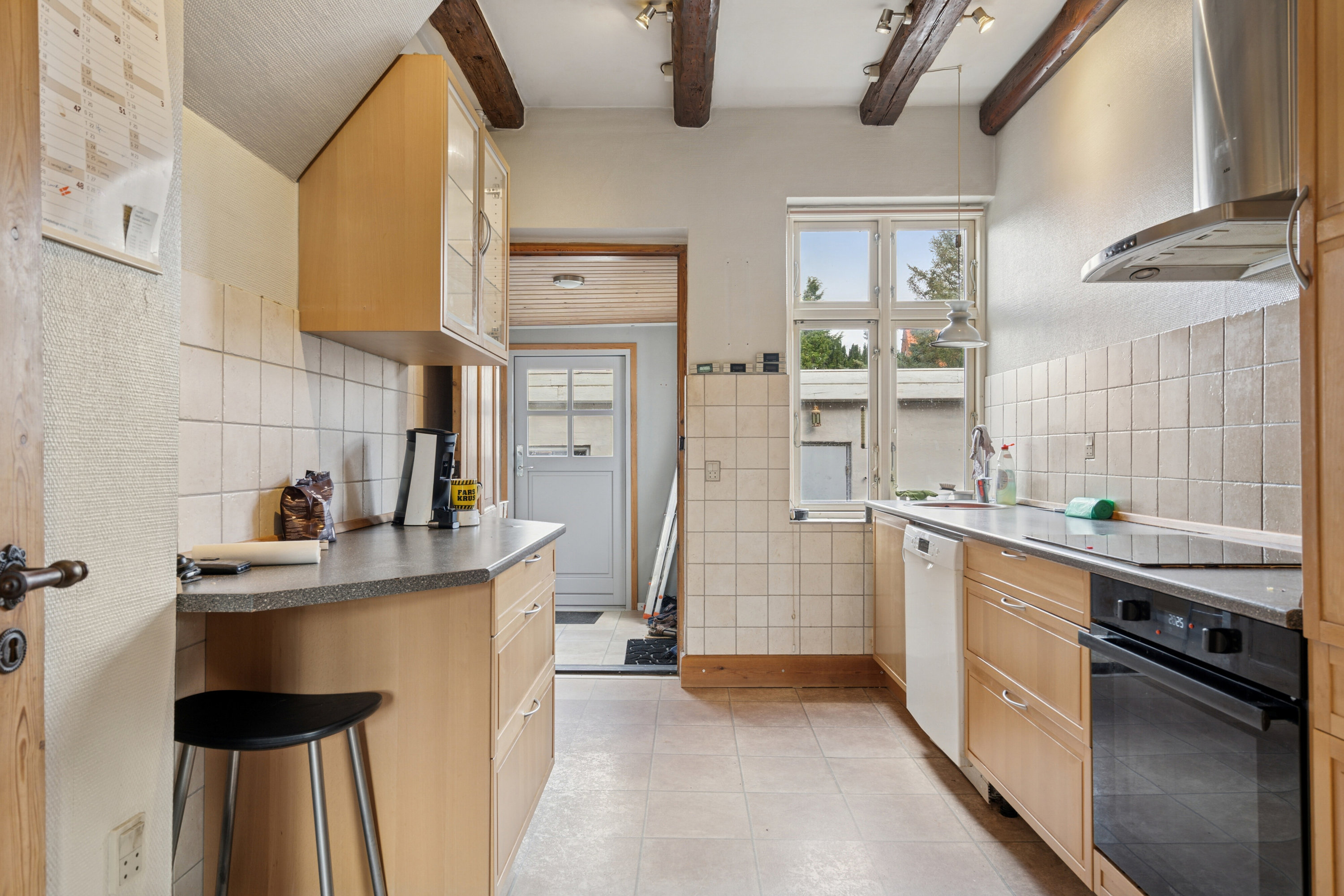 Fremhævet køkken billede i fuldskærmstilstand. Billede af Torvegade 17, 4690 Haslev