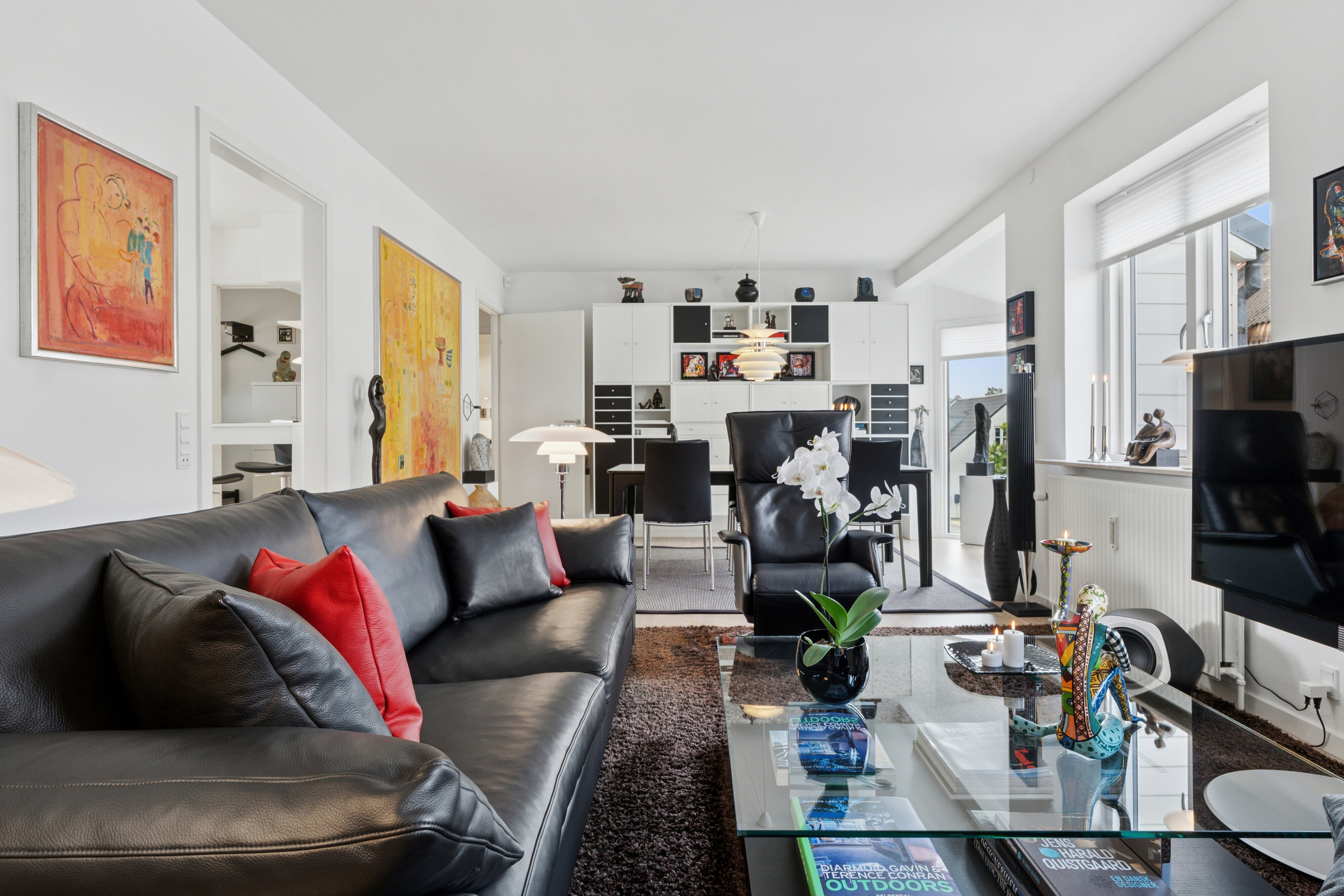 Fremhævet stue billede i fuldskærmstilstand. Billede af Holbergsgade 1E, 8600 Silkeborg