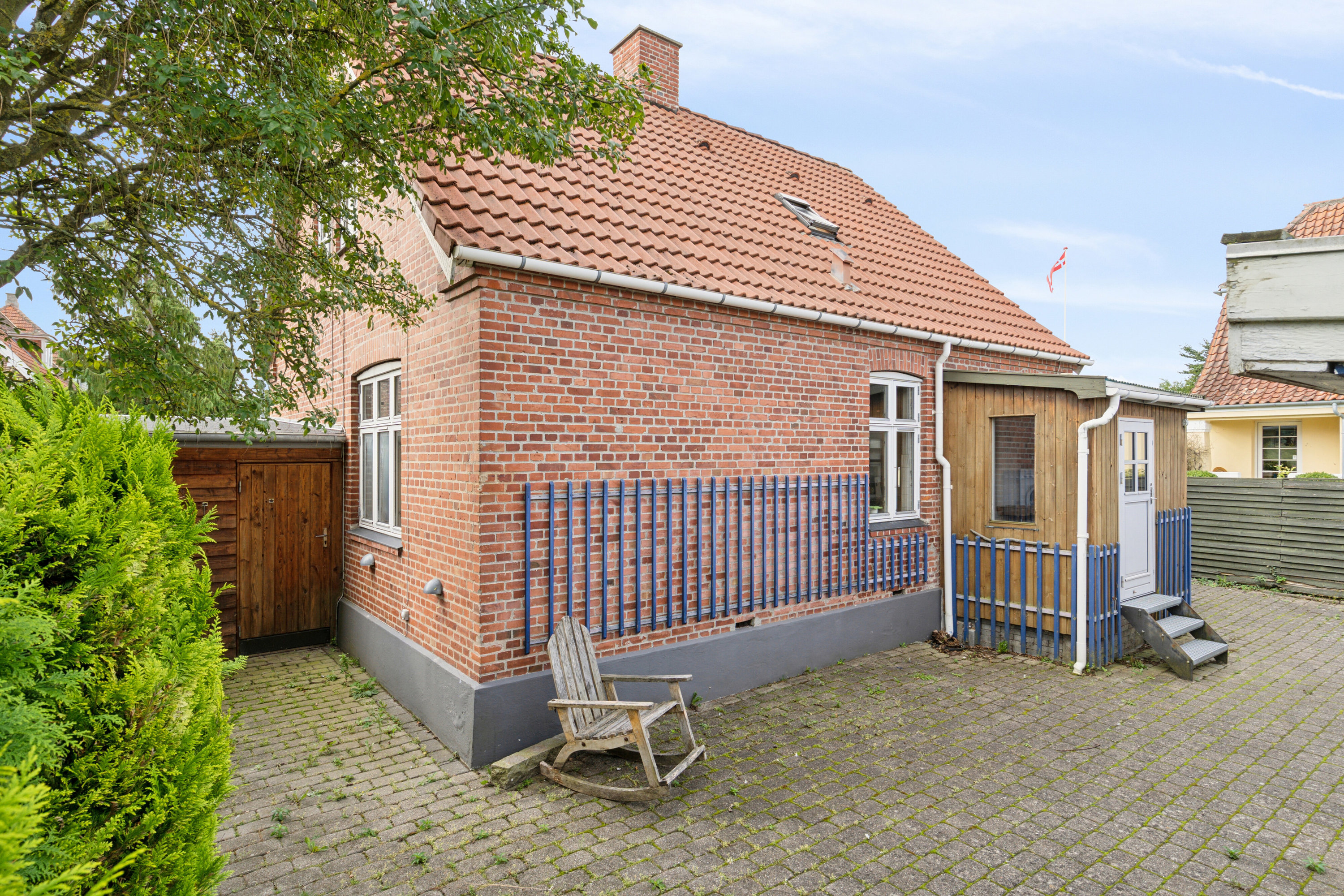 Fremhævet udendørs billede i fuldskærmstilstand. Billede af Torvegade 17, 4690 Haslev