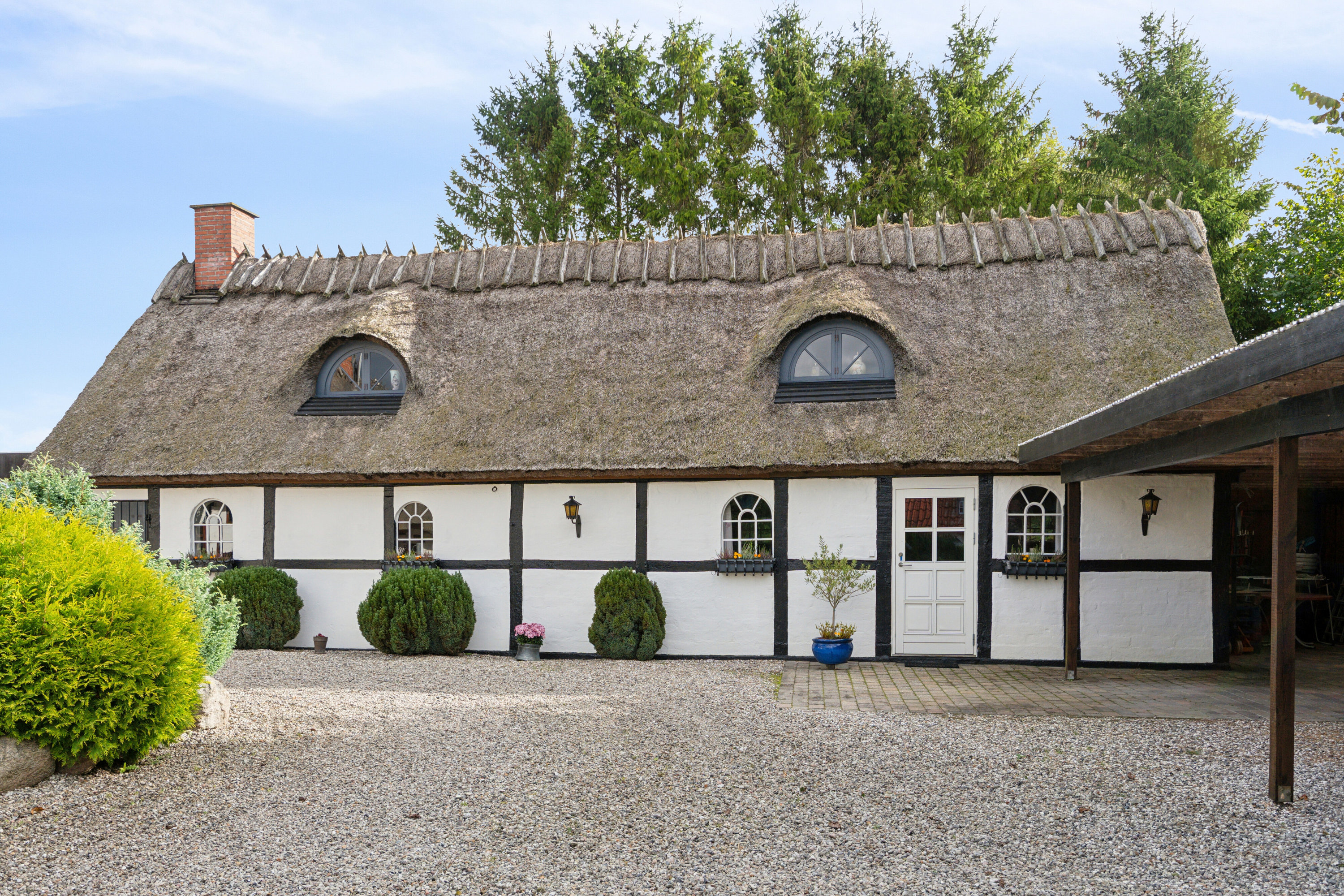 Fremhævet udendørs billede i fuldskærmstilstand. Billede af Møllehusvej 17, Smerup, 4653 Karise