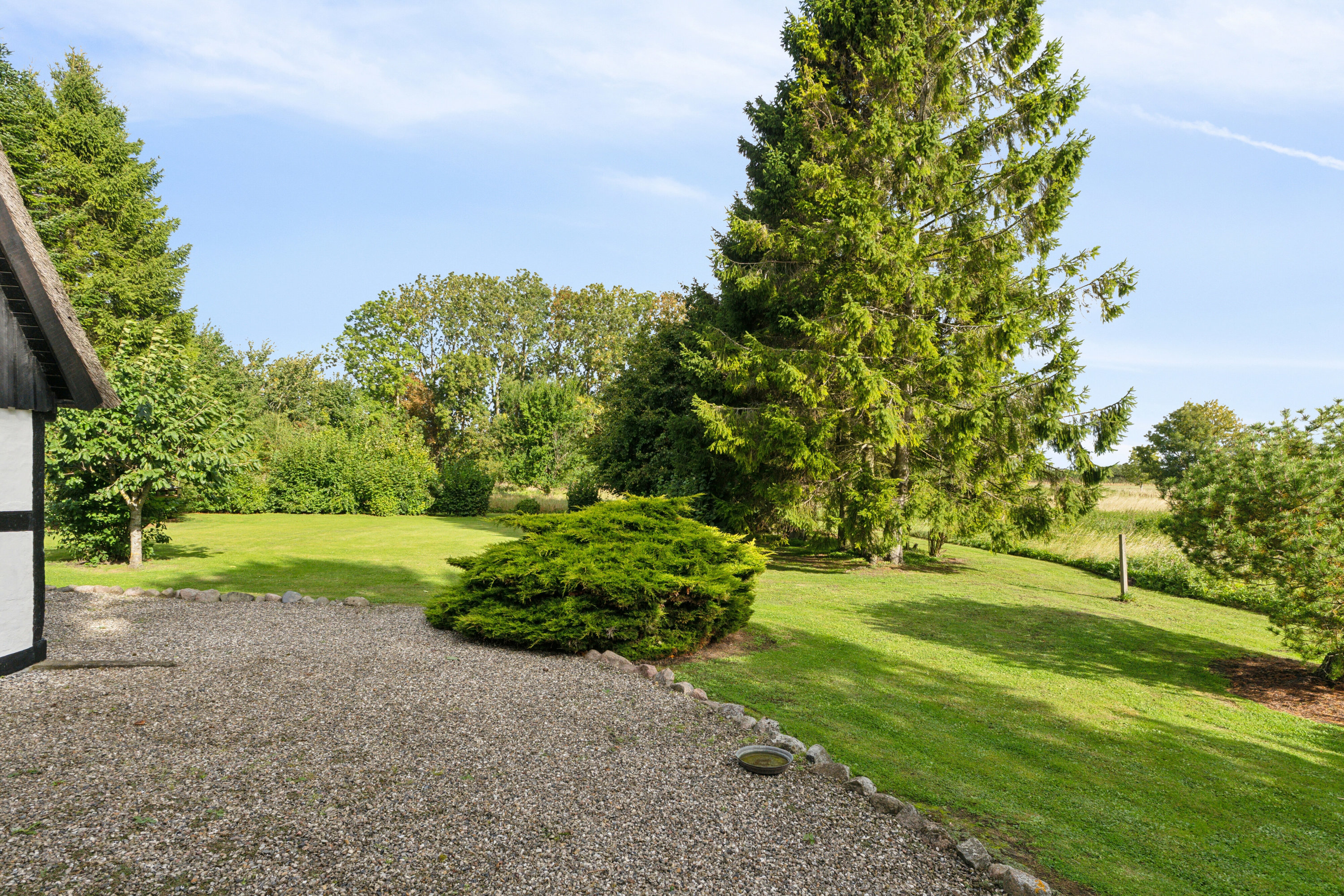 Fremhævet udendørs billede i fuldskærmstilstand. Billede af Møllehusvej 17, Smerup, 4653 Karise