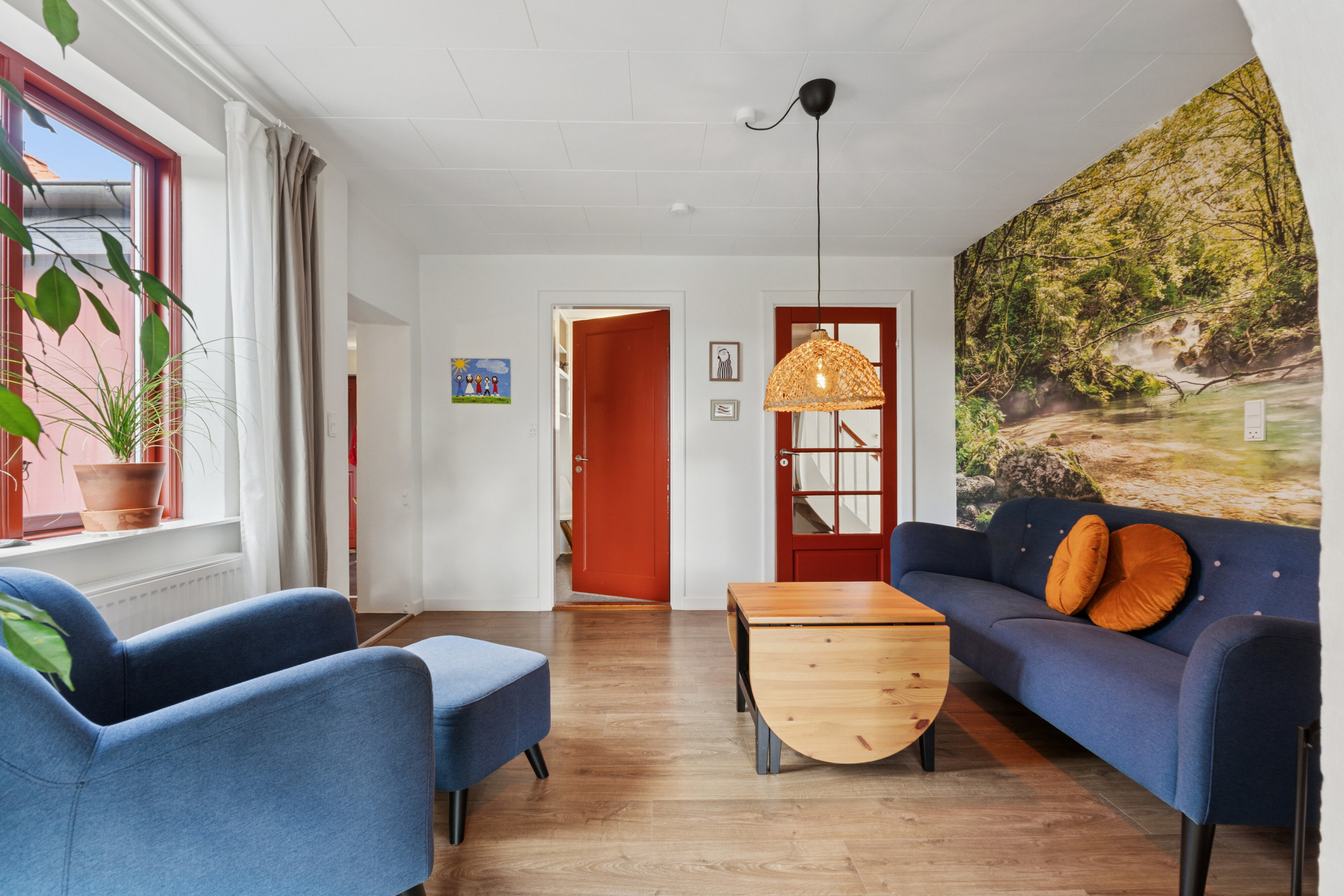 Fremhævet stue billede i fuldskærmstilstand. Billede af Søndervej 36, Brobyværk, 5672 Broby