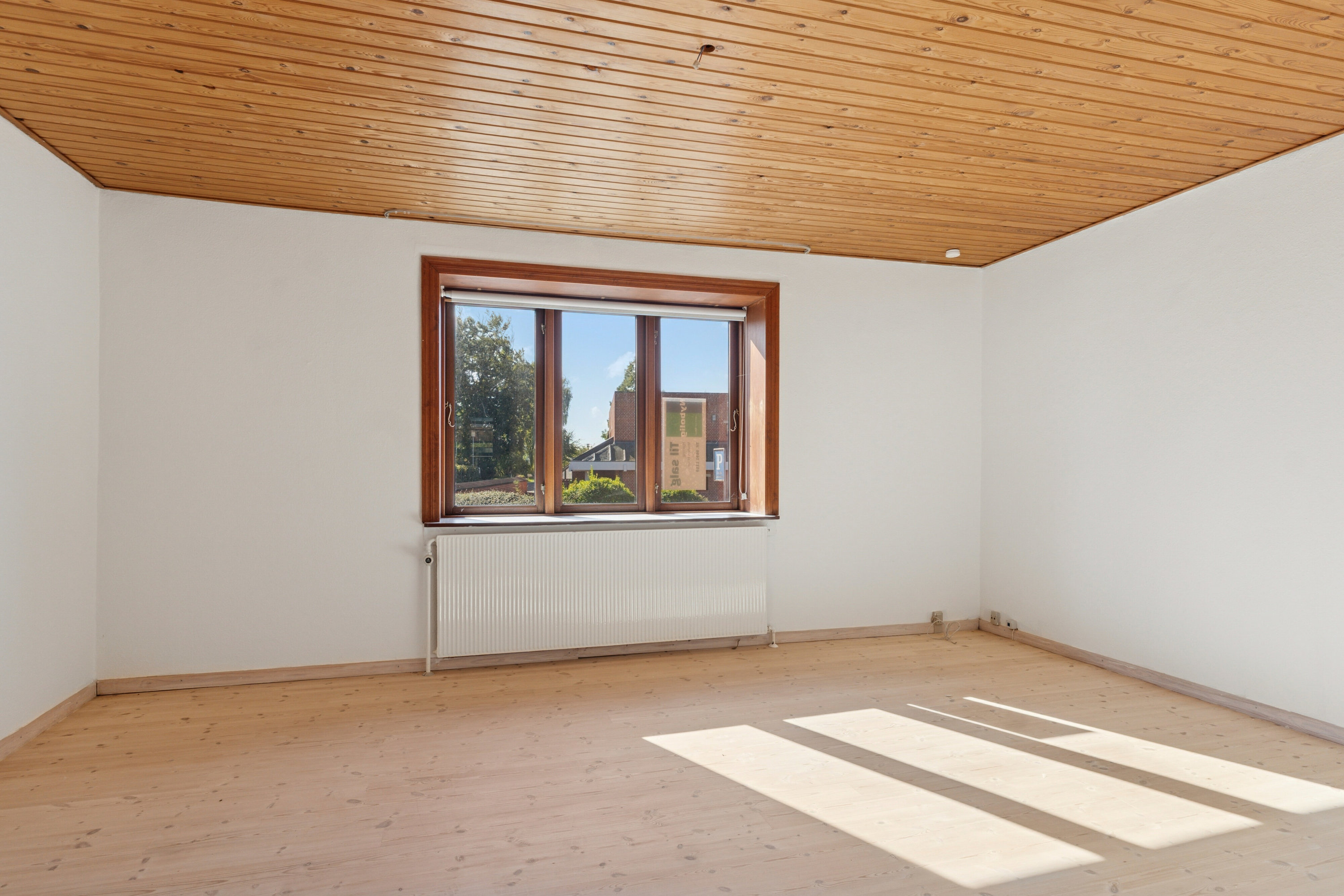 Fremhævet værelse billede i fuldskærmstilstand. Billede af Mosbjergvej 1, st.., 9881 Bindslev