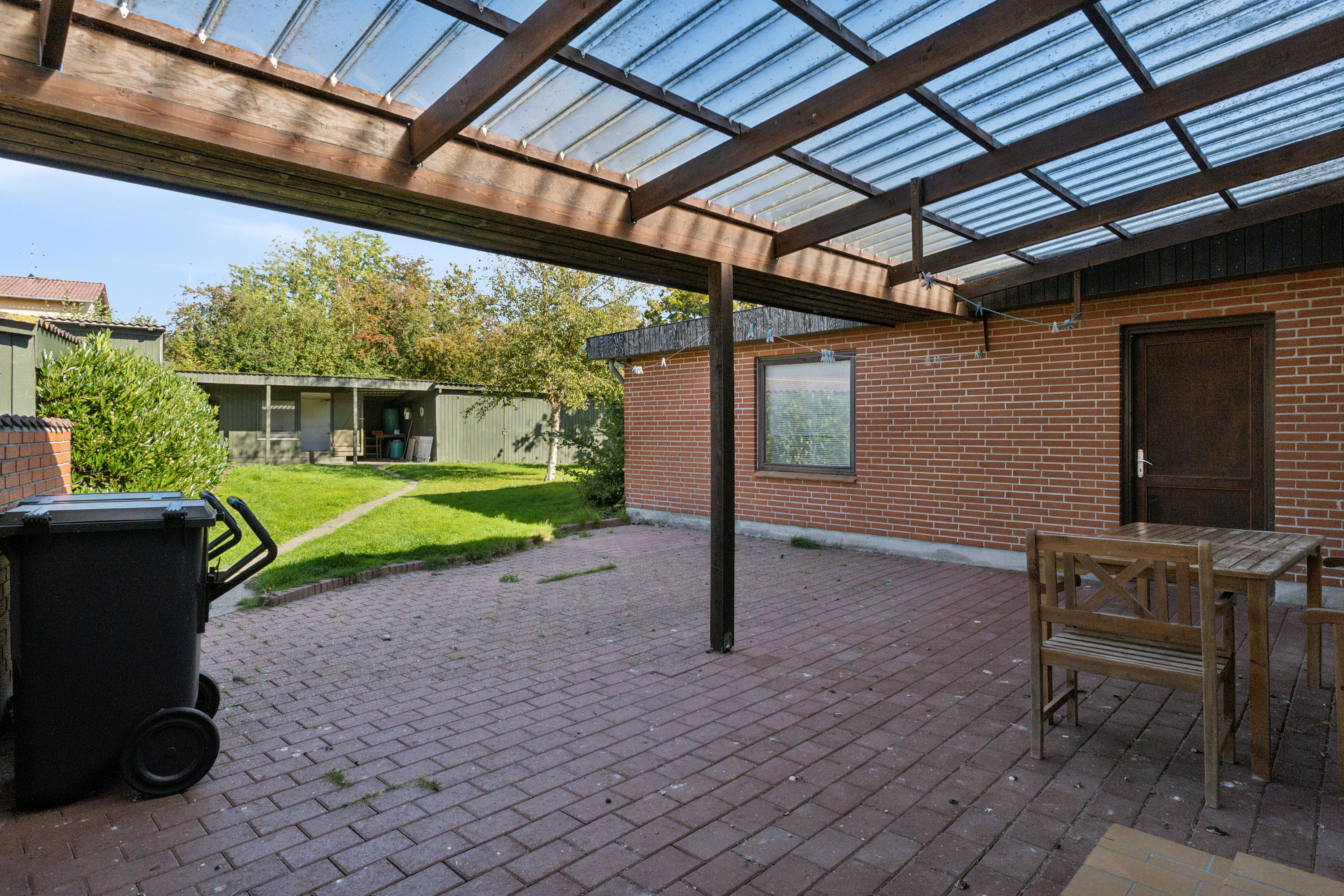 Fremhævet overdækket terrasse billede i fuldskærmstilstand. Billede af Mosbjergvej 1, st.., 9881 Bindslev