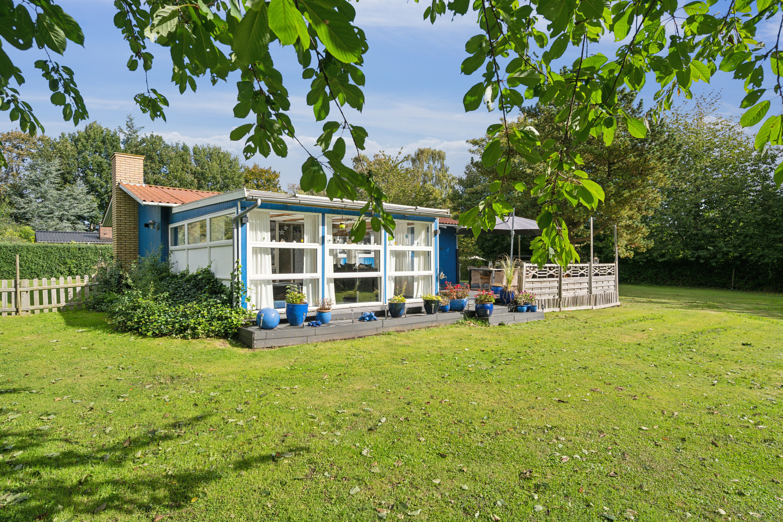 Miniaturebillede 1: set fra haven. Billede af Bellisvej 1, Stoense Udflytter, 5953 Tranekær