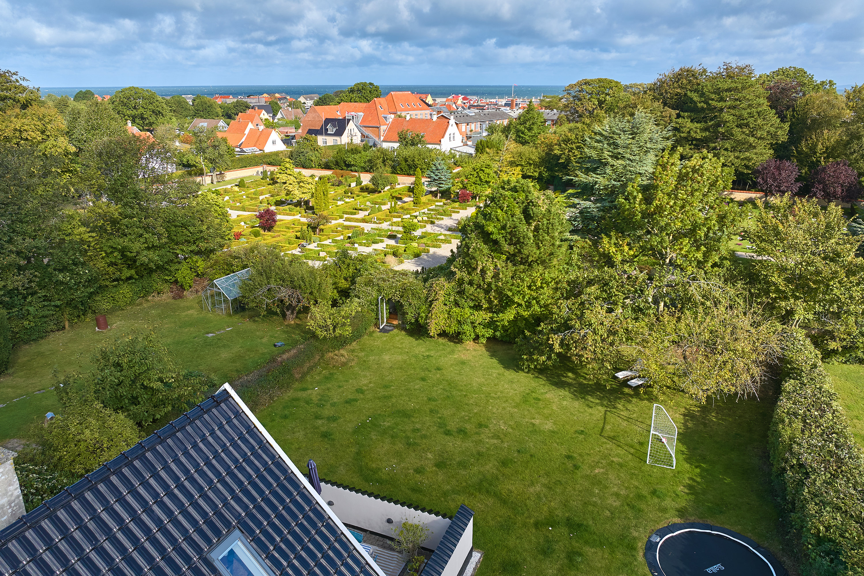 Fremhævet ejendommen billede i fuldskærmstilstand. Billede af Nellerupgårds Alle 3, 3250 Gilleleje