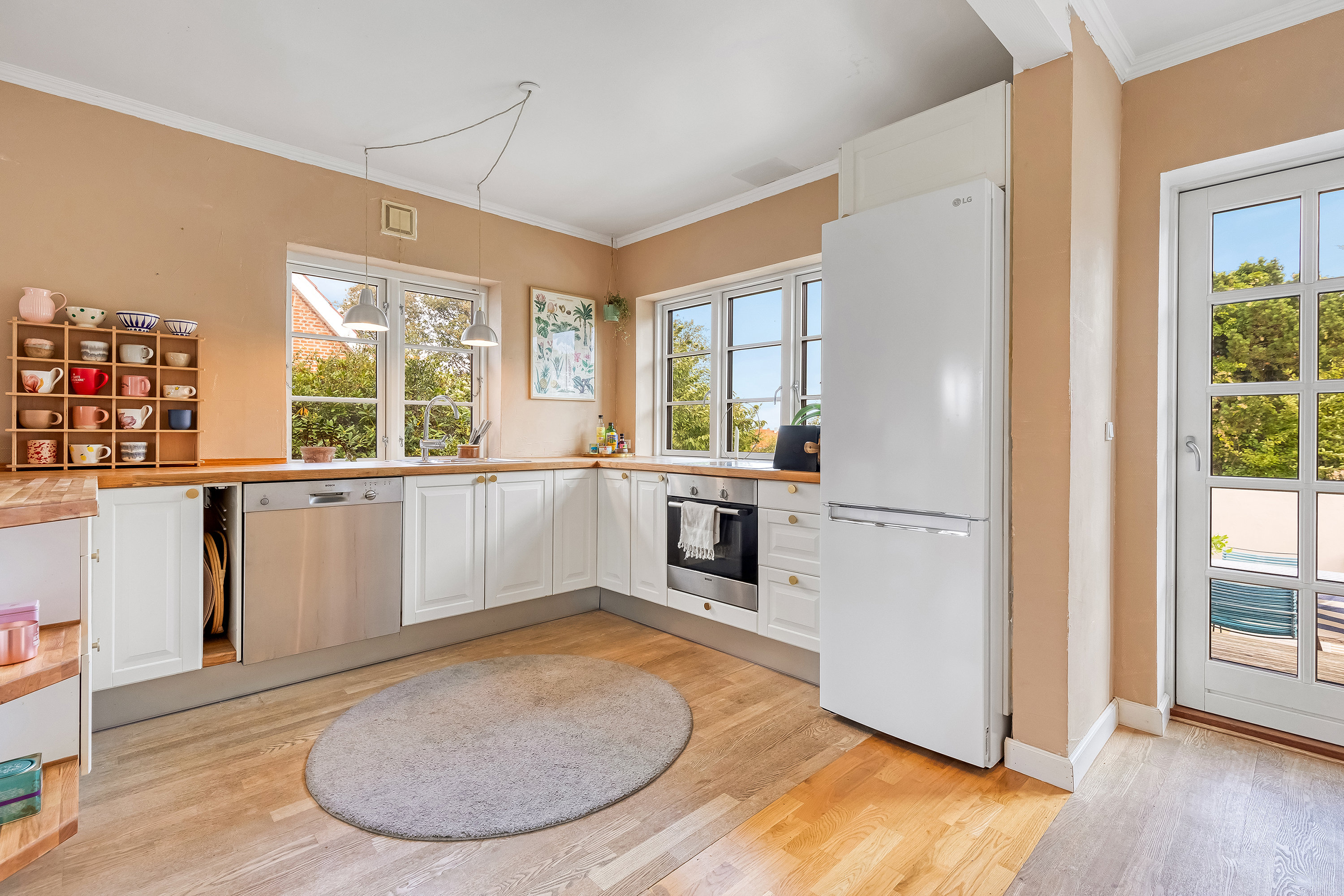 Fremhævet køkken billede i fuldskærmstilstand. Billede af Nellerupgårds Alle 3, 3250 Gilleleje