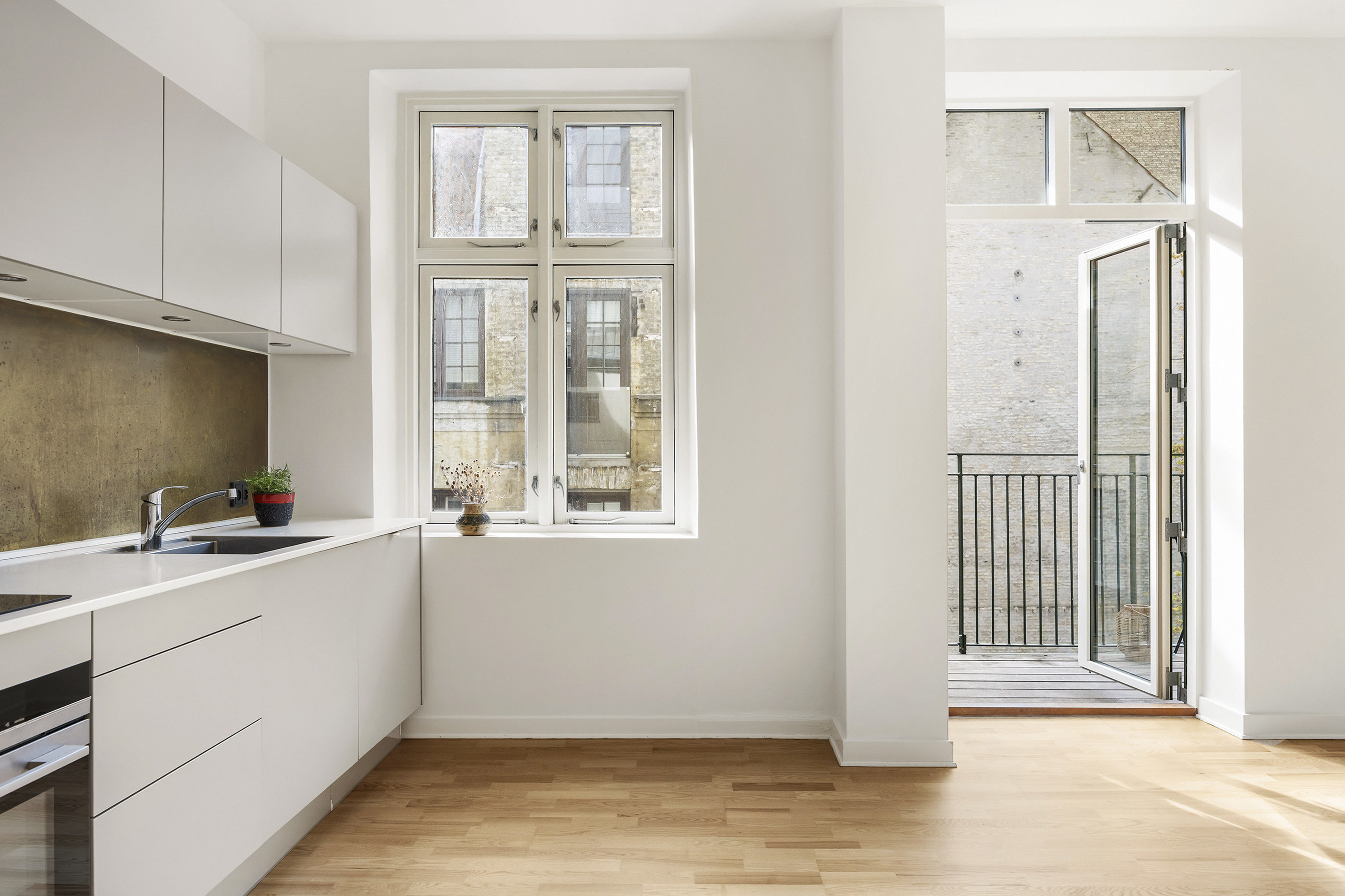 Fremhævet køkken billede i fuldskærmstilstand. Billede af Nørregade 36A, 2. th., 1165 København K