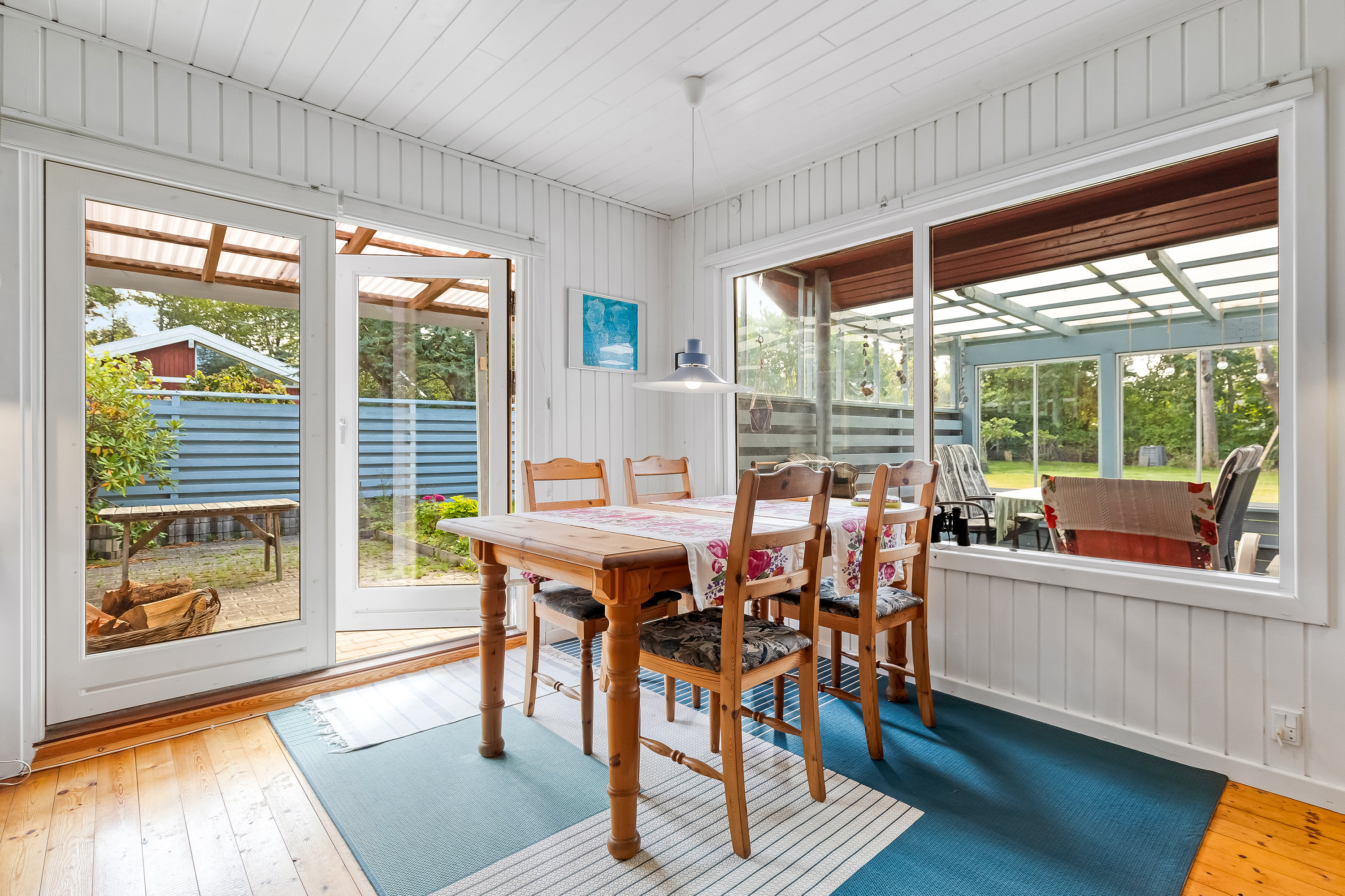 Fremhævet stue billede i fuldskærmstilstand. Billede af Dams-Åsen 5, Rågeleje, 3210 Vejby