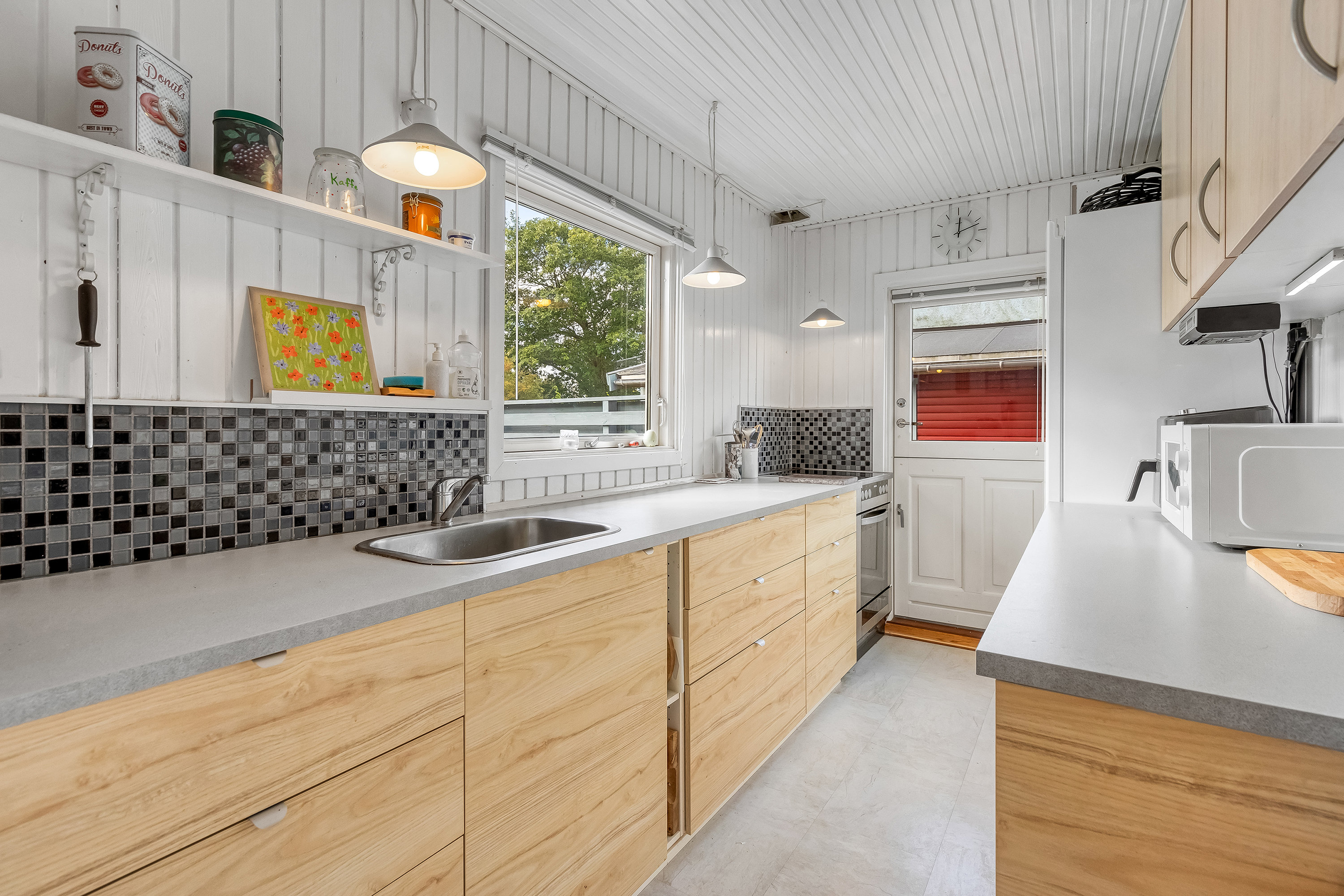 Fremhævet køkken billede i fuldskærmstilstand. Billede af Dams-Åsen 5, Rågeleje, 3210 Vejby