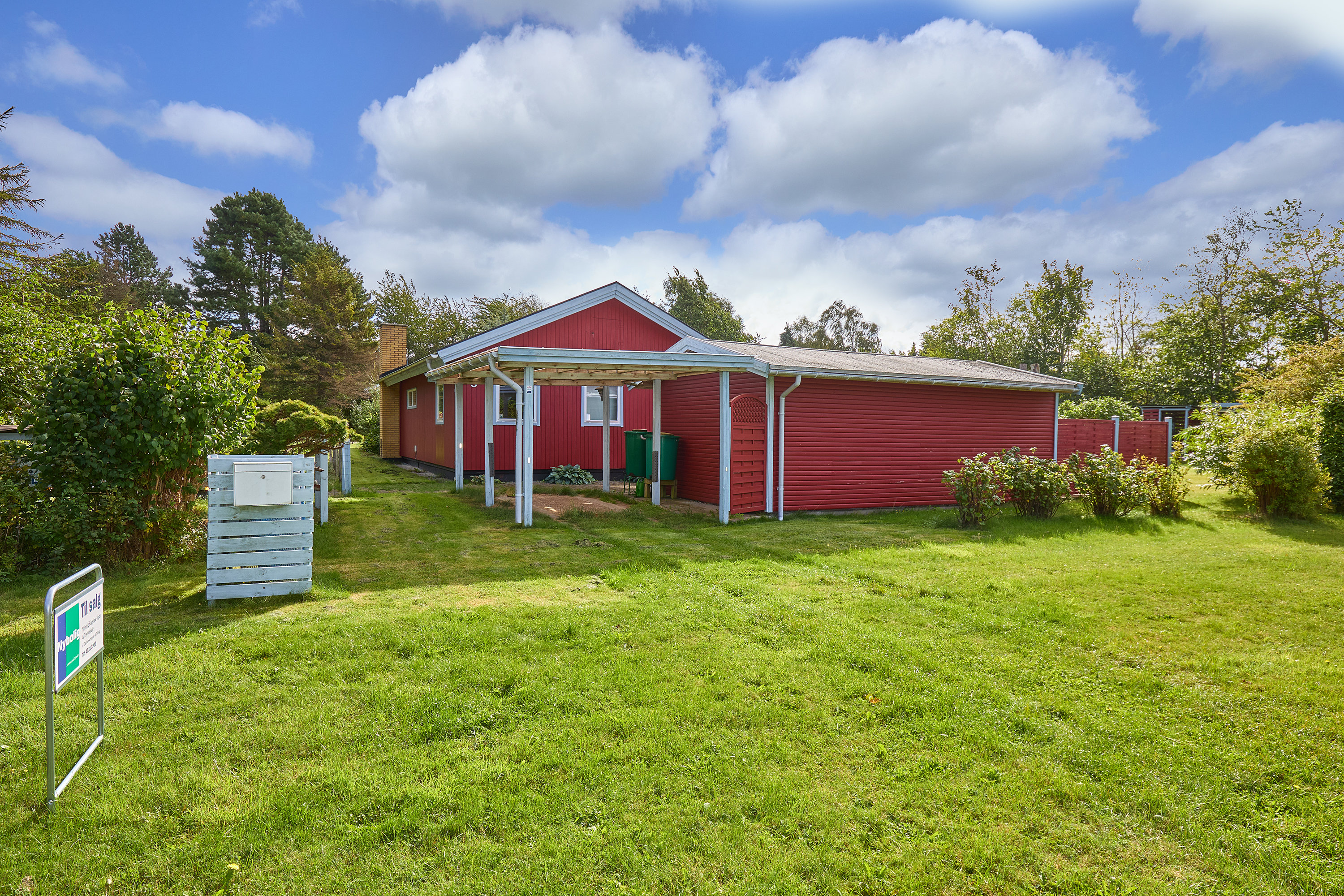 Fremhævet ejendommen billede i fuldskærmstilstand. Billede af Dams-Åsen 5, Rågeleje, 3210 Vejby