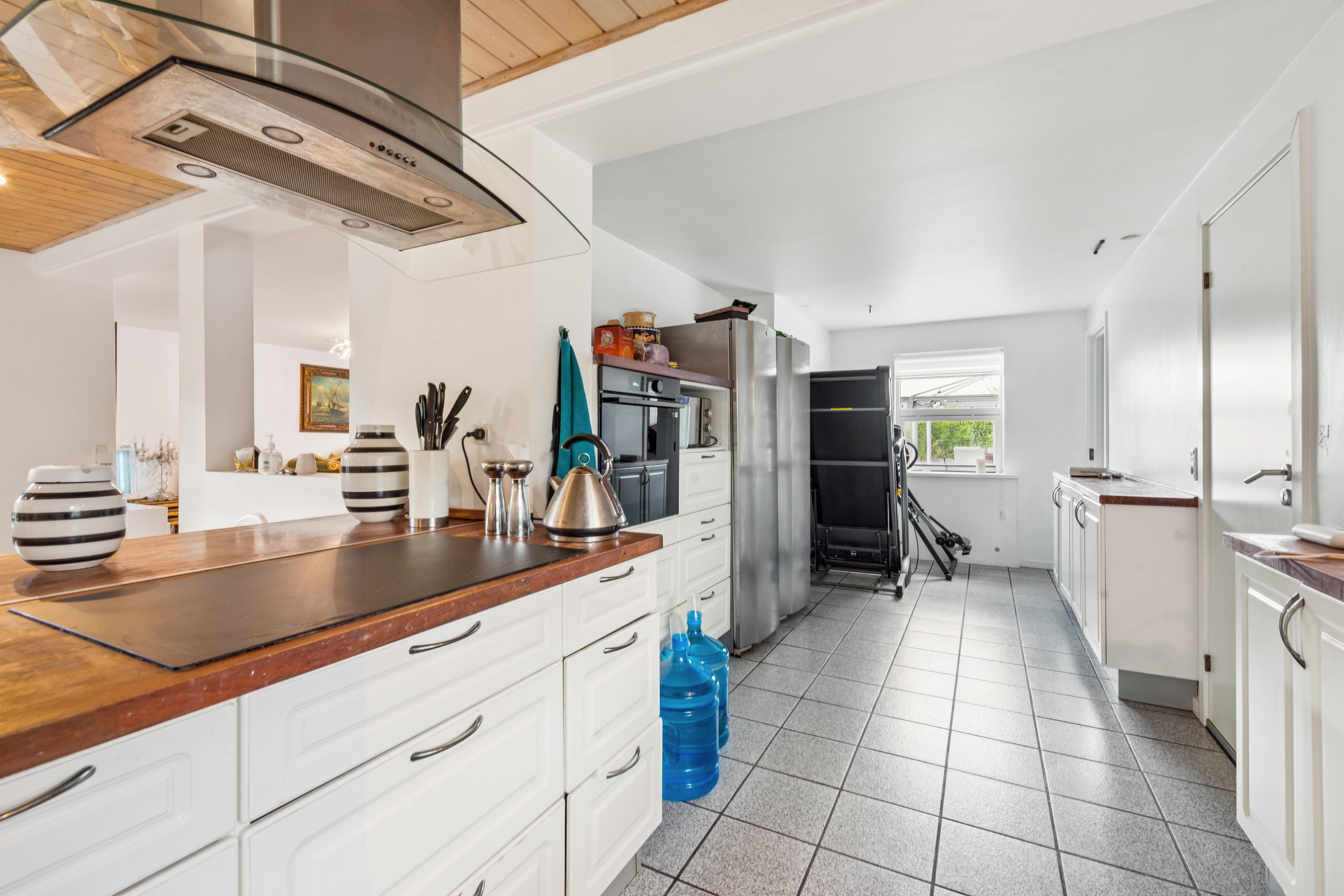 Fremhævet køkken billede i fuldskærmstilstand. Billede af Brøndby Allé 14B, 2660 Brøndby Strand