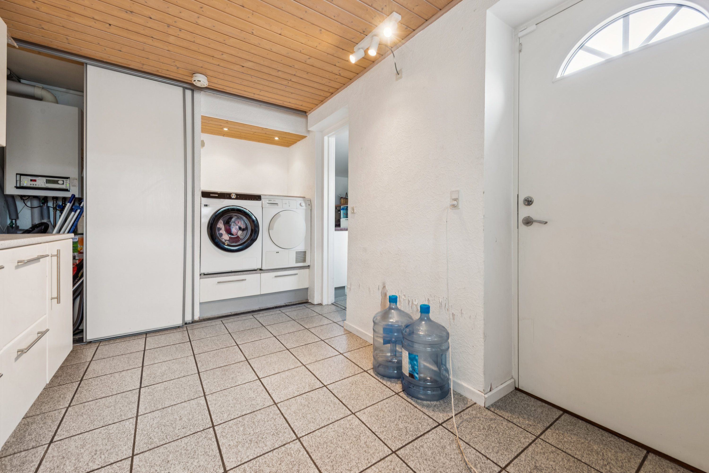 Fremhævet bryggers billede i fuldskærmstilstand. Billede af Brøndby Allé 14B, 2660 Brøndby Strand