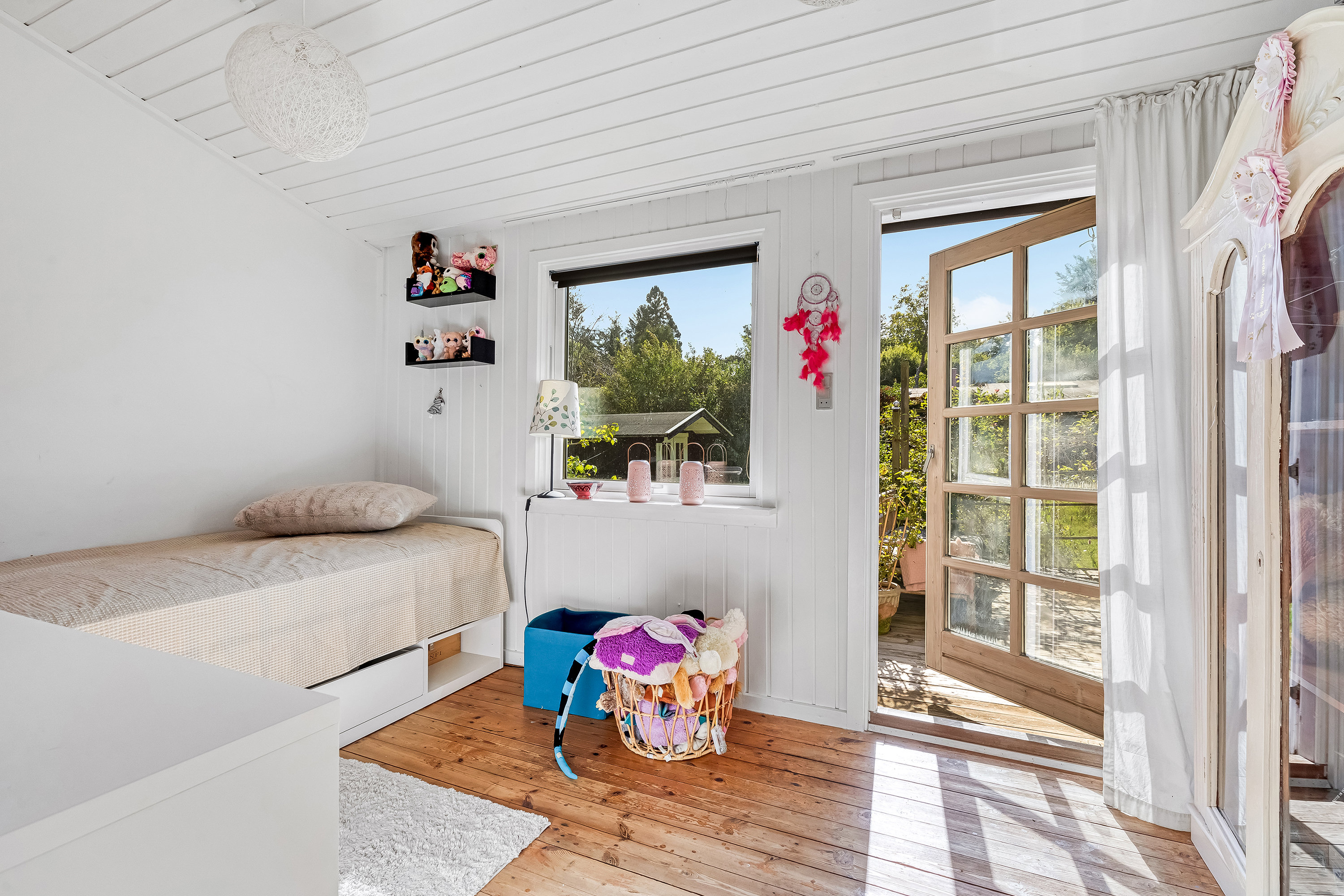 Fremhævet værelse billede i fuldskærmstilstand. Billede af Åkirkesvej 2, 3220 Tisvildeleje