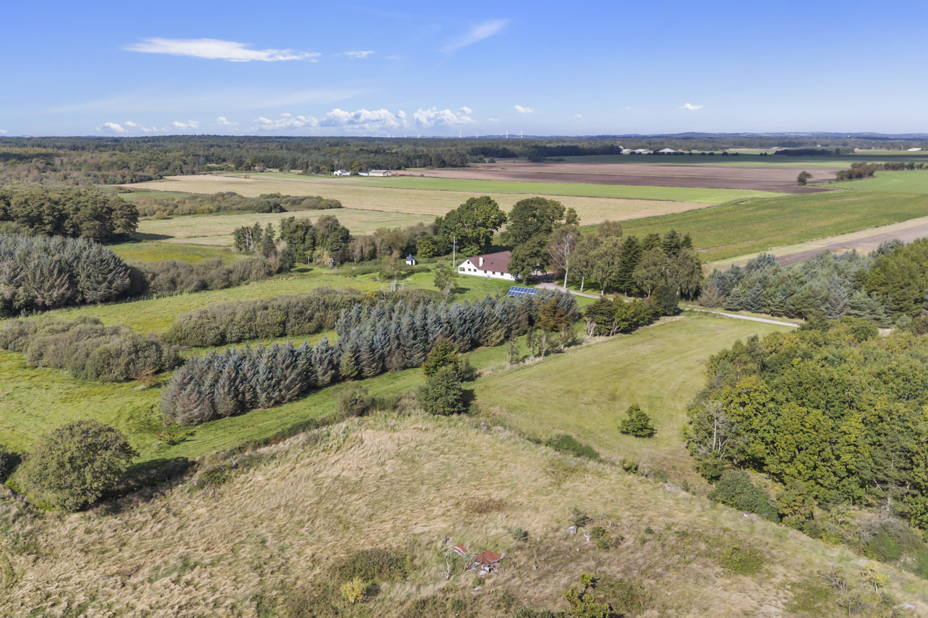Fremhævet luftfoto billede i fuldskærmstilstand. Billede af Solsbækvej 276, Lyngså, 9300 Sæby