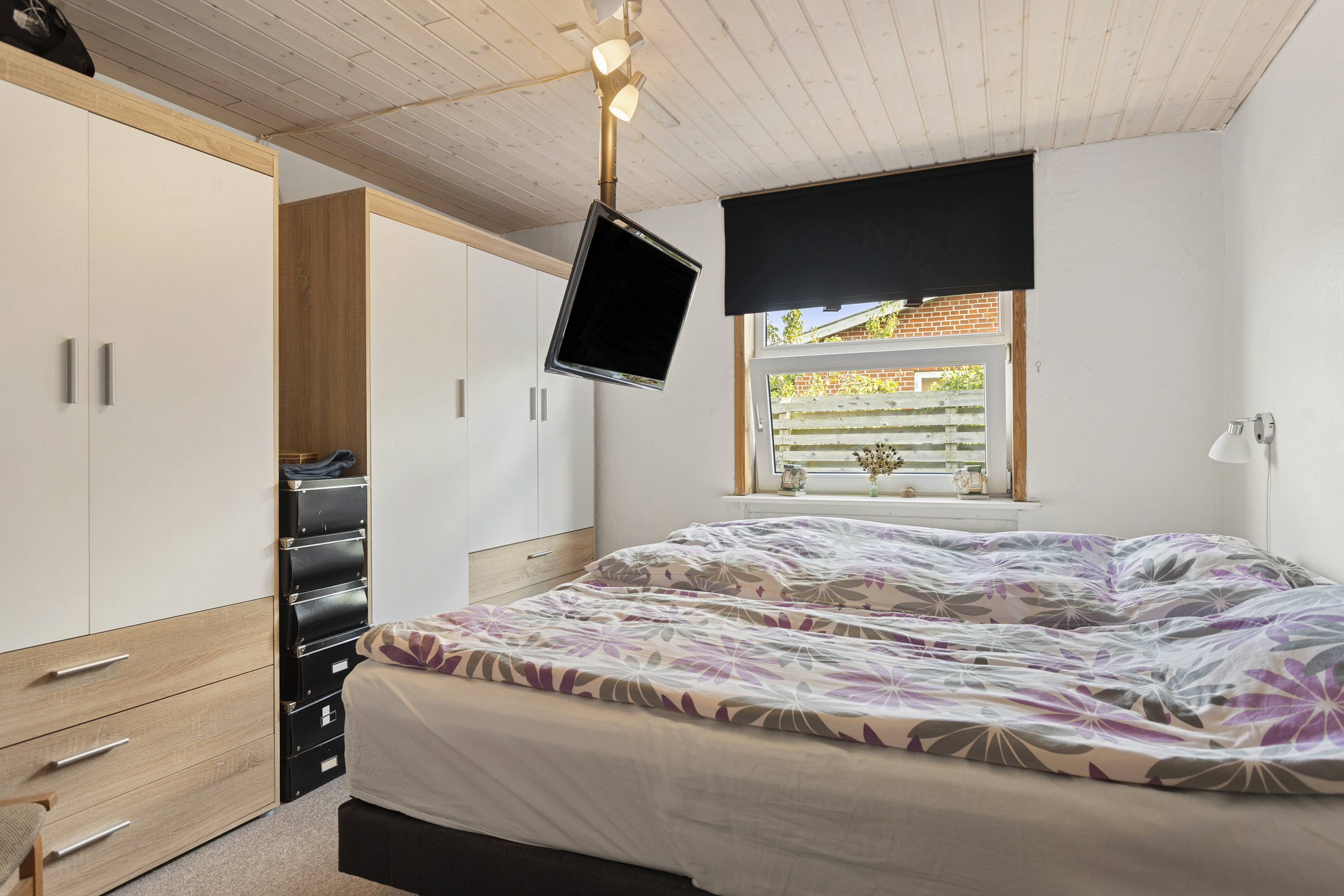 Fremhævet soveværelse billede i fuldskærmstilstand. Billede af Toftevænget 37, 9300 Sæby