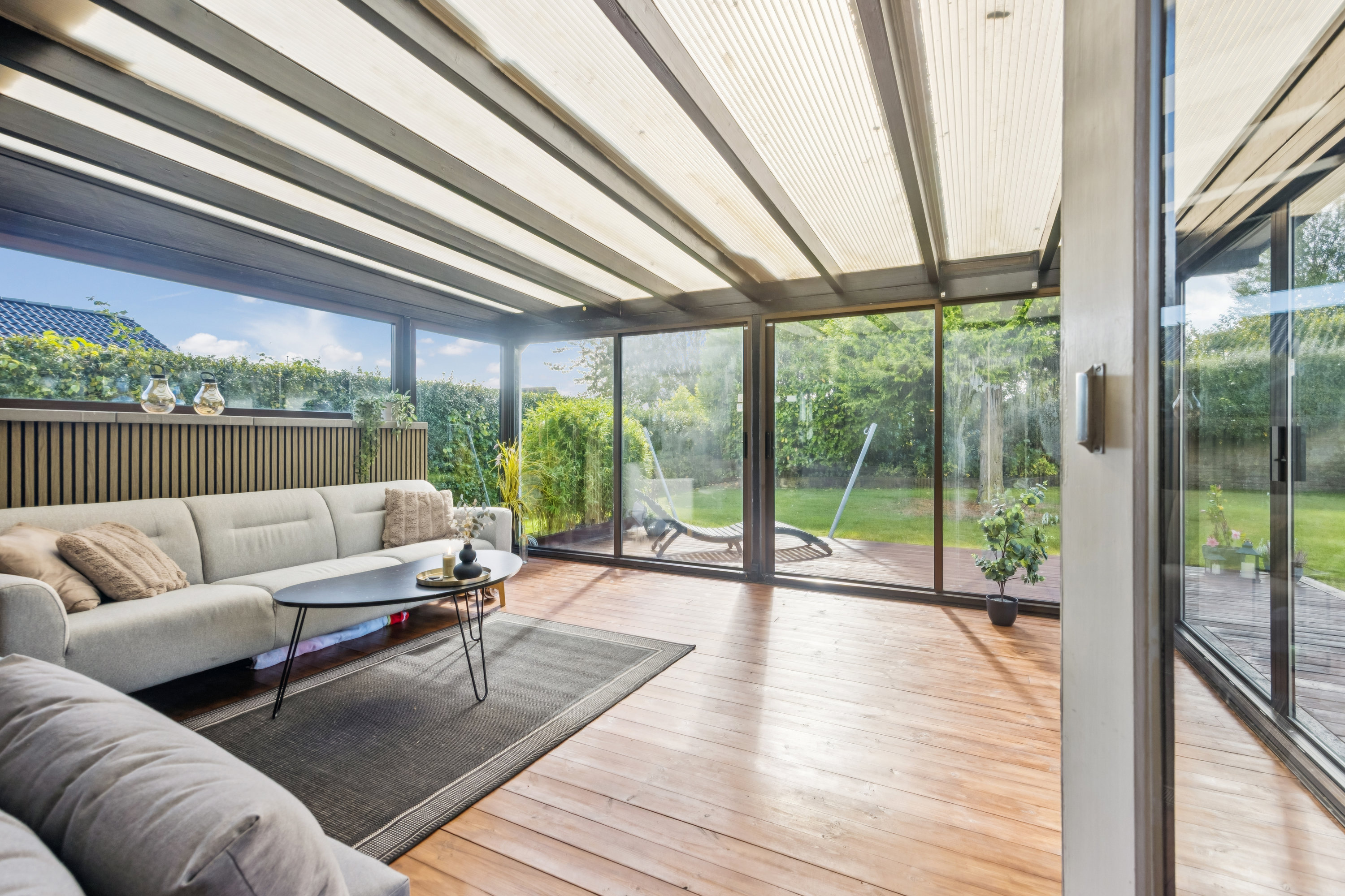 Fremhævet stue billede i fuldskærmstilstand. Billede af Tovesvej 34, Vejgaard, 9000 Aalborg